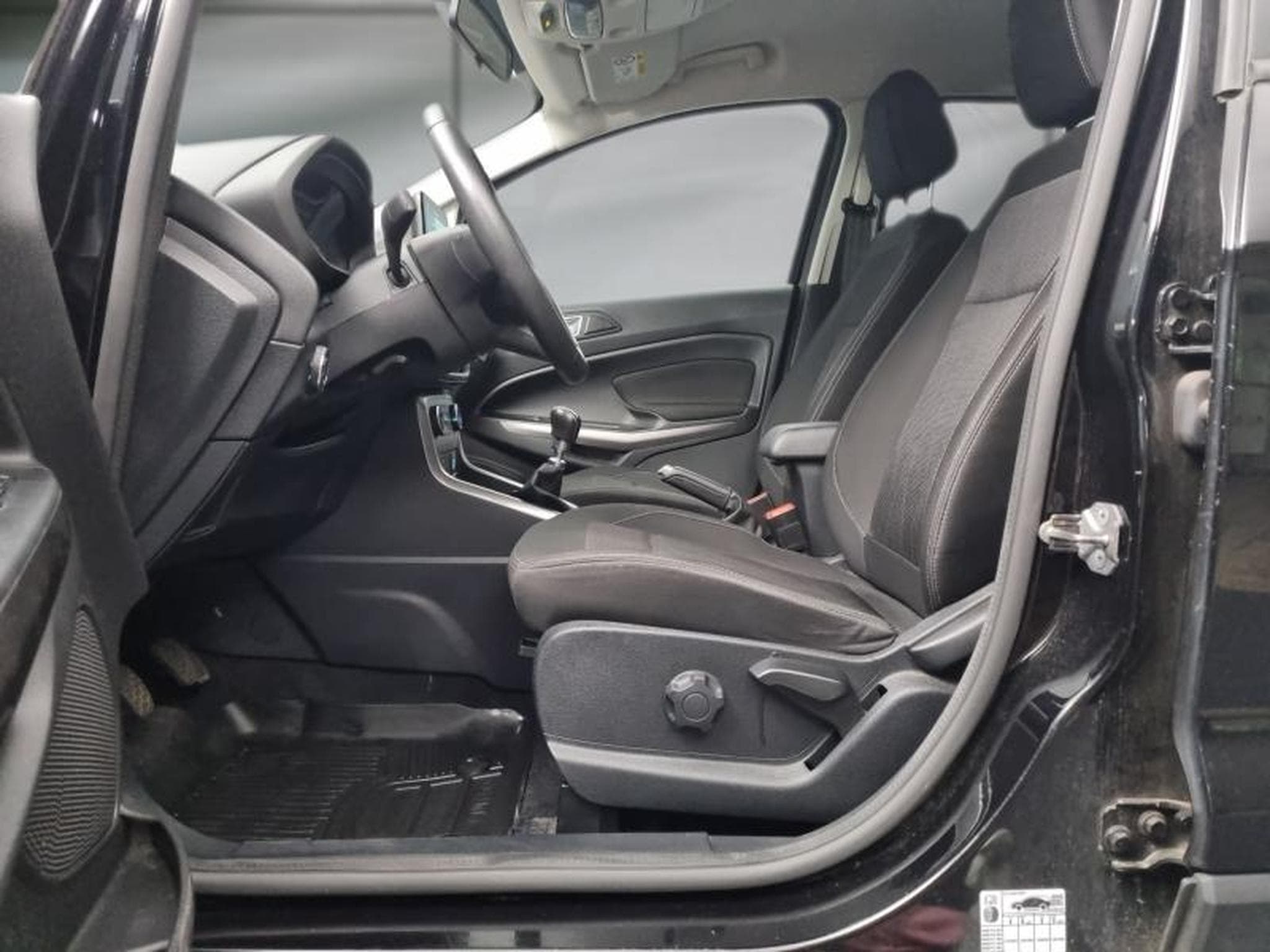 Ford EcoSport 1.0 EcoBoost 125ch (2020) - Foto 11