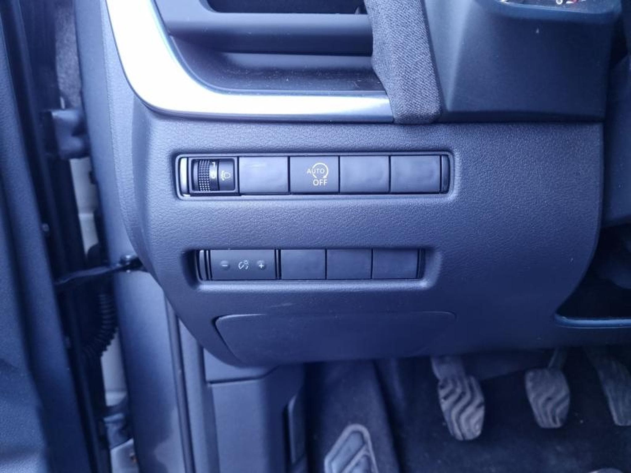 Nissan Qashqai 1.3 DIG-T 140CH MHEV CONNECT (2024) - Foto 20