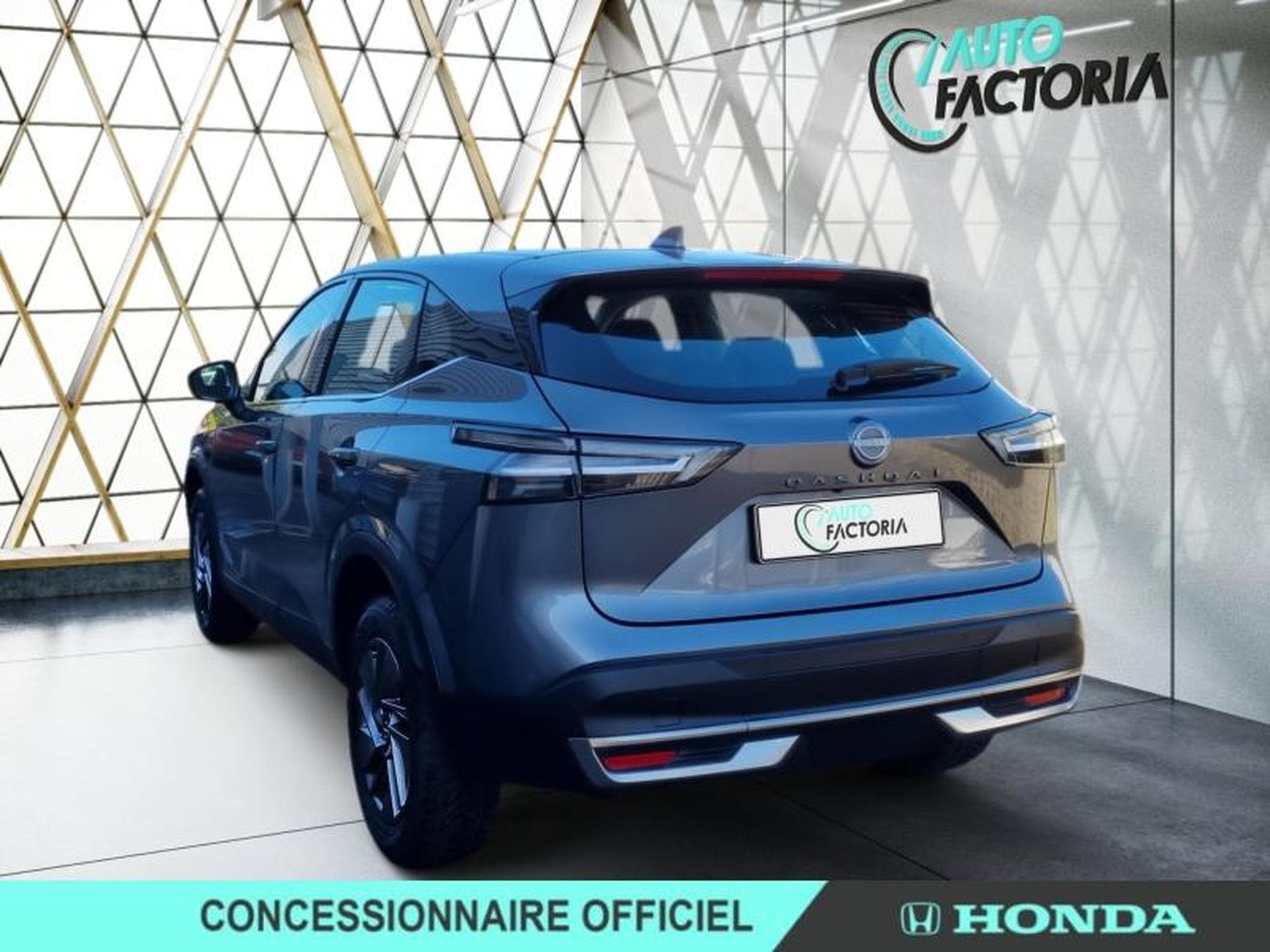 Nissan Qashqai 1.3 DIG-T 140CH MHEV CONNECT (2024) - Foto 3