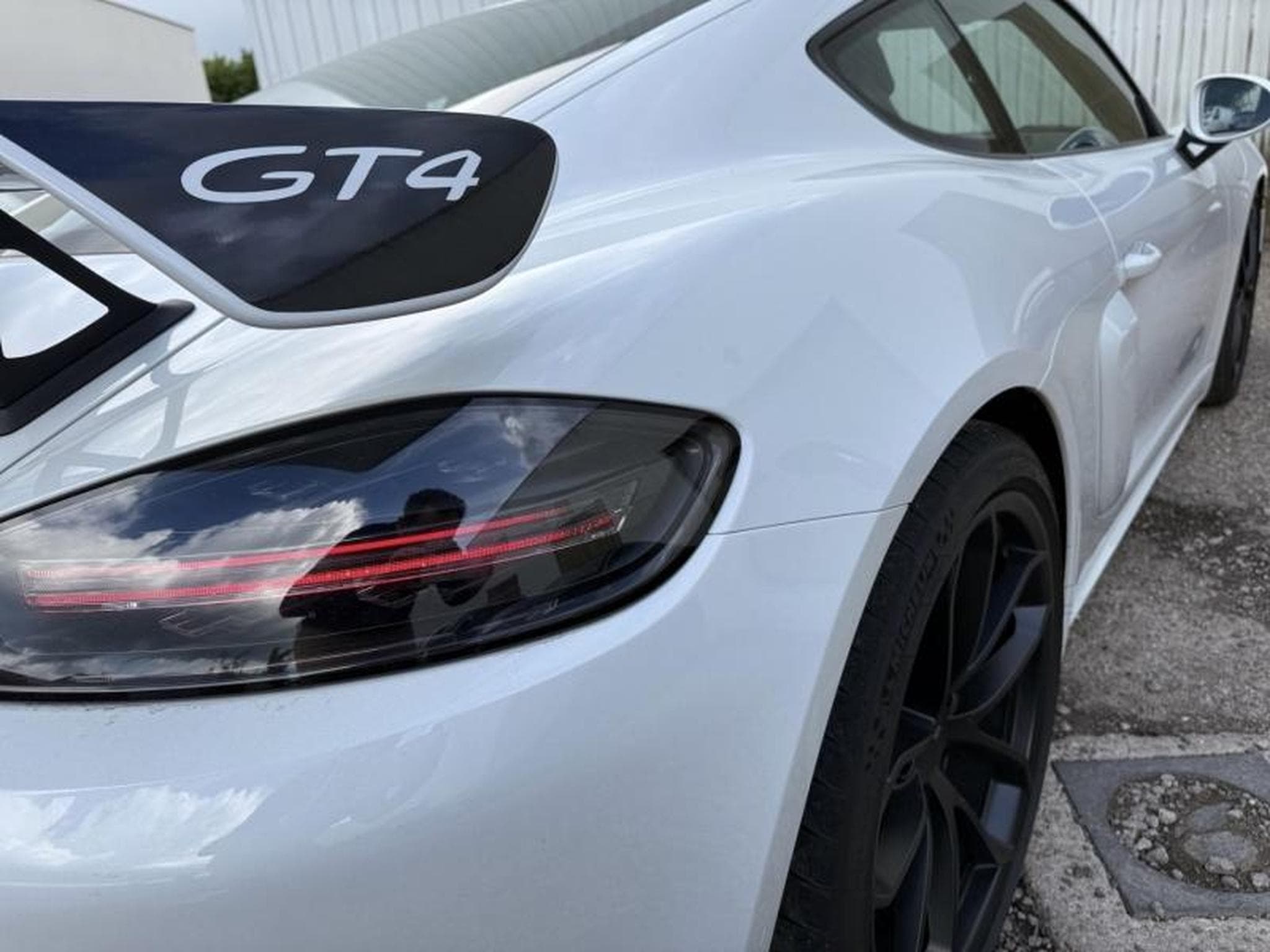 Porsche 718 Cayman 4.0 420ch GT4 (2020) - Foto 25