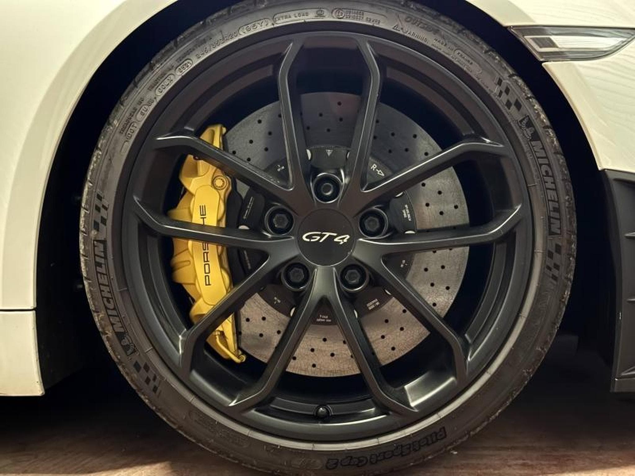 Porsche 718 Cayman 4.0 420ch GT4 (2020) - Foto 7