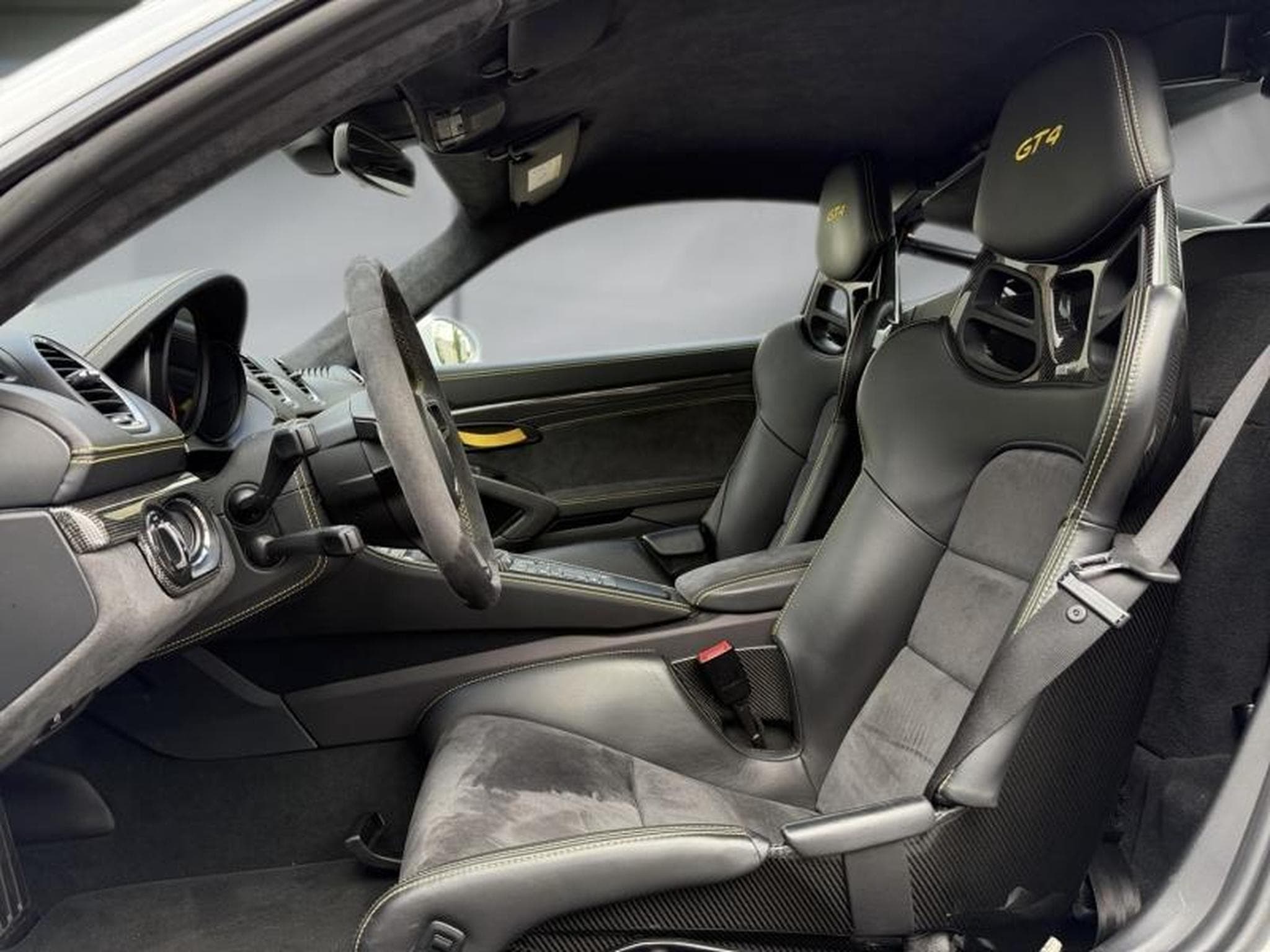 Porsche 718 Cayman 4.0 420ch GT4 (2020) - Foto 9