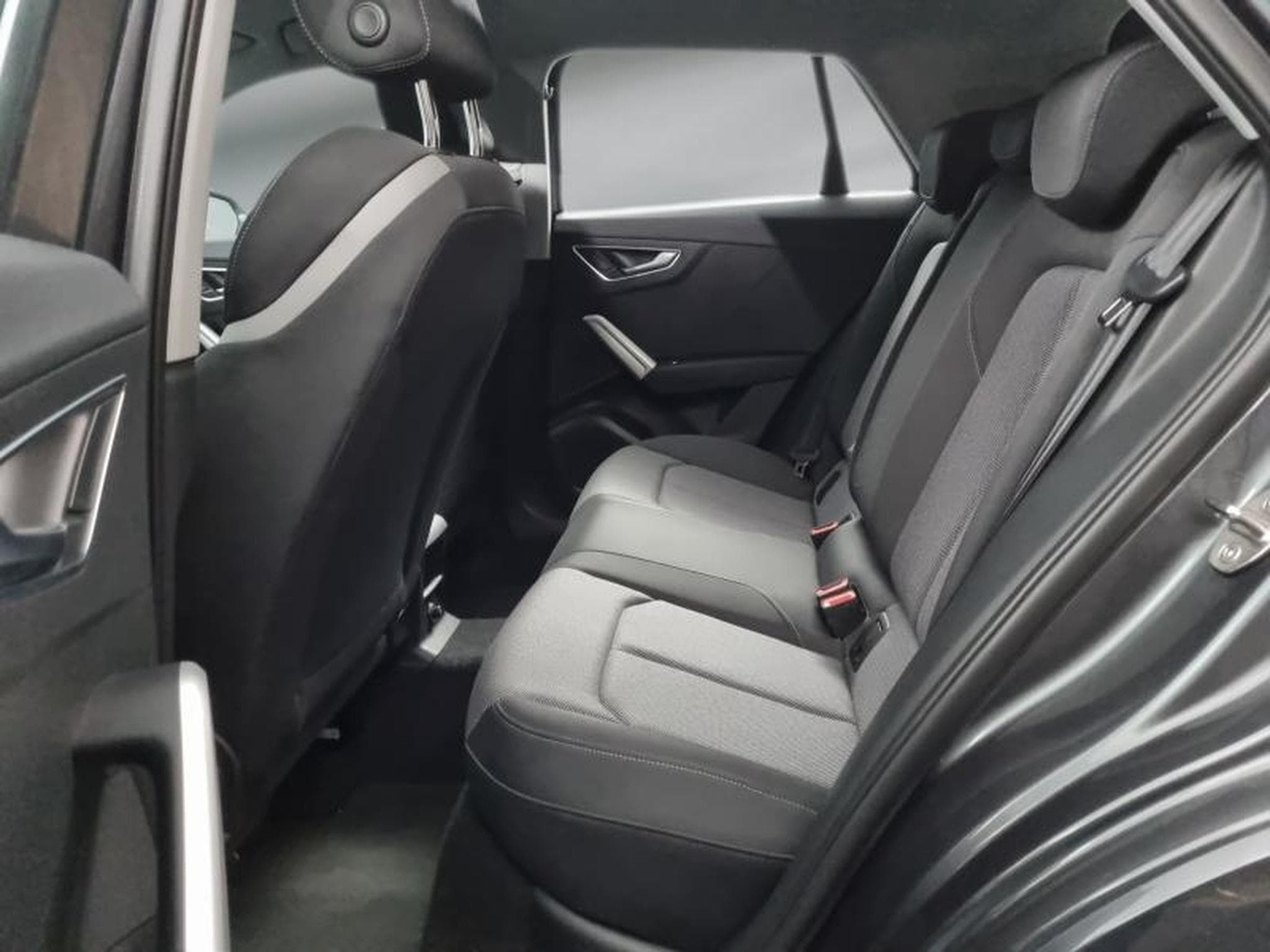 Audi Q2 35 TDI 150ch S line S tronic (2025) - Foto 11