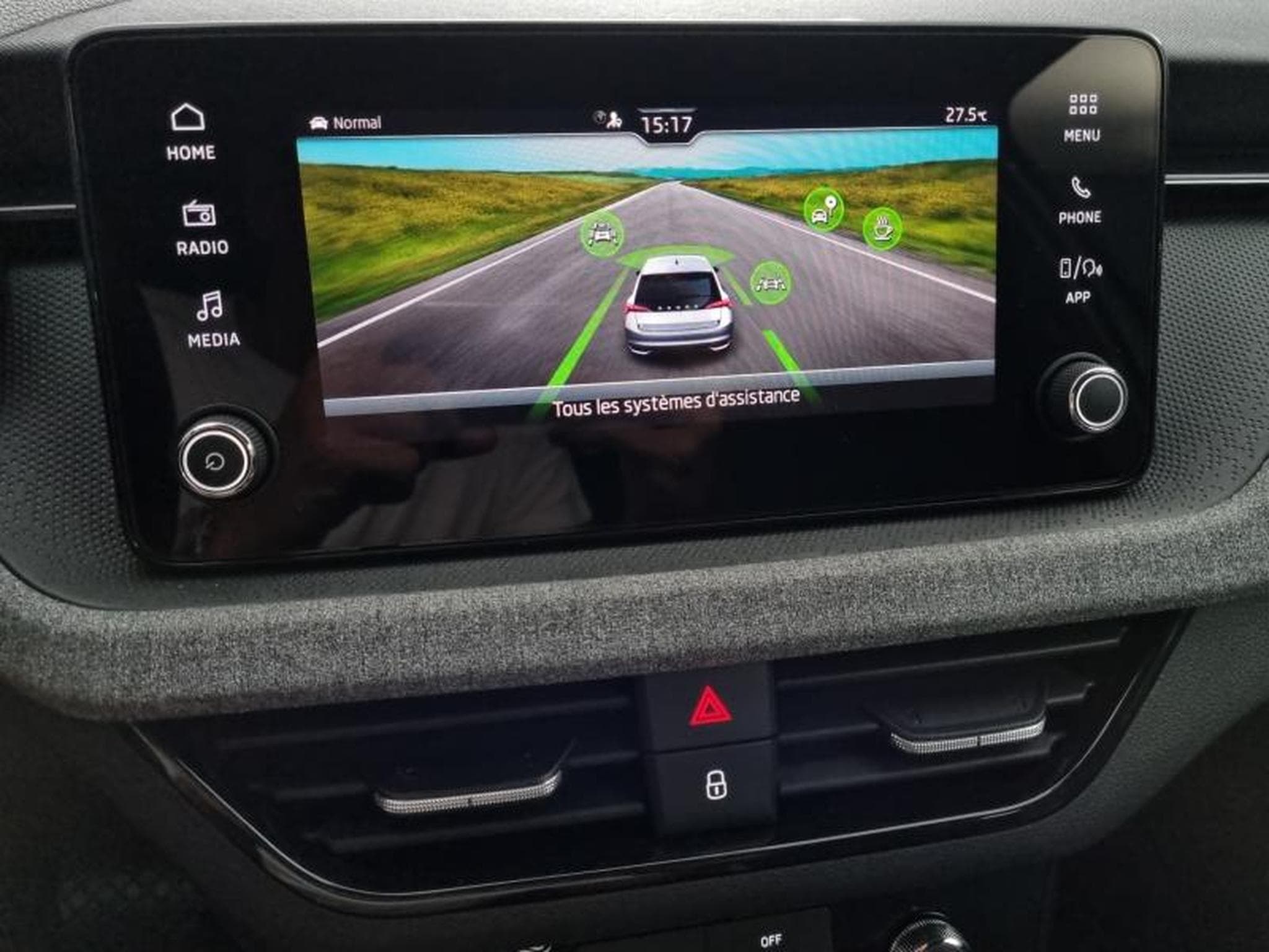 Skoda Scala 1.0 TSI Evo2 116ch Selection DSG7 (2025) - Foto 20
