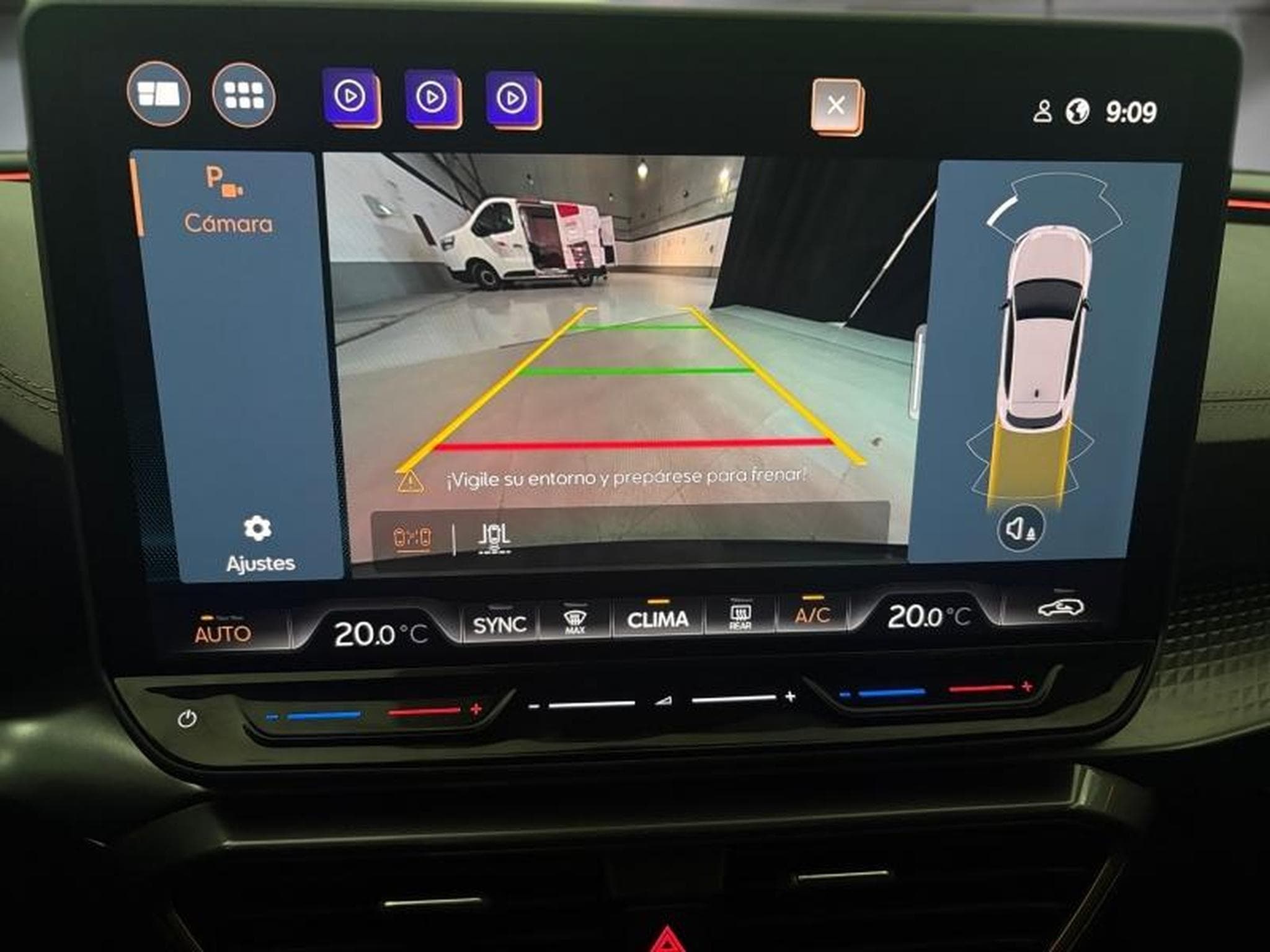 Cupra Leon 1.5 eTSI Hybrid 150ch V DSG7 (2025) - Photo 23