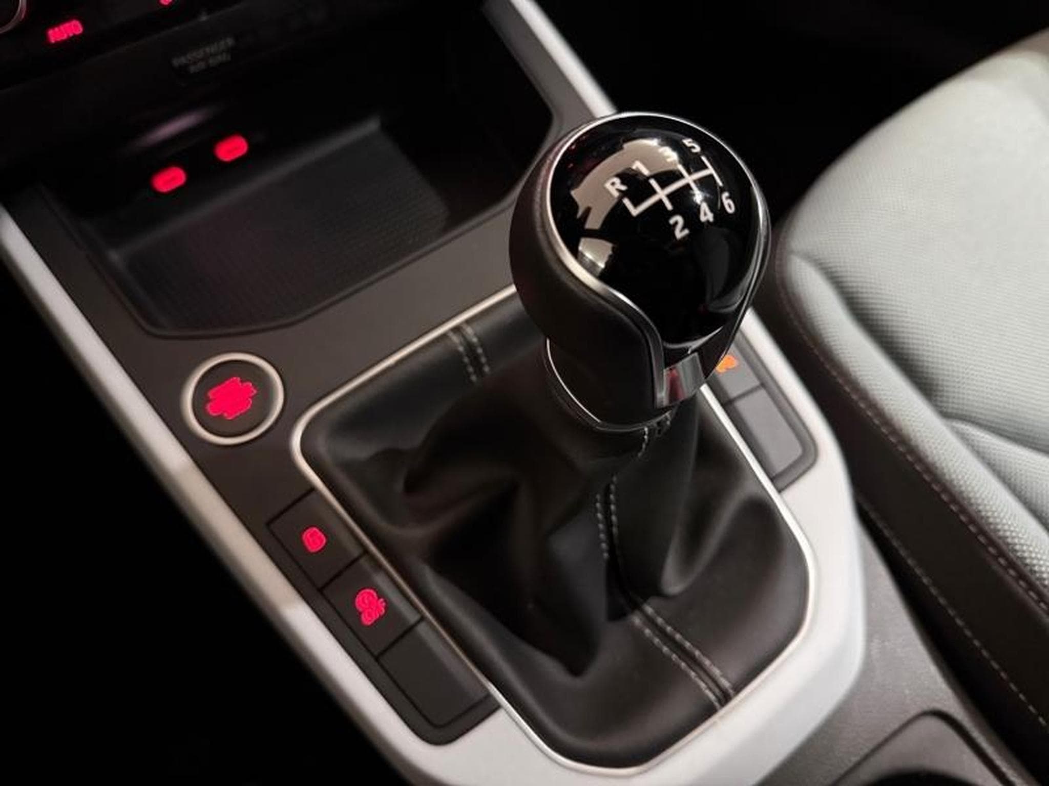 Seat Ibiza 1,0 TSI 115CH Special Edition Xcellence (2025) - Photo 22