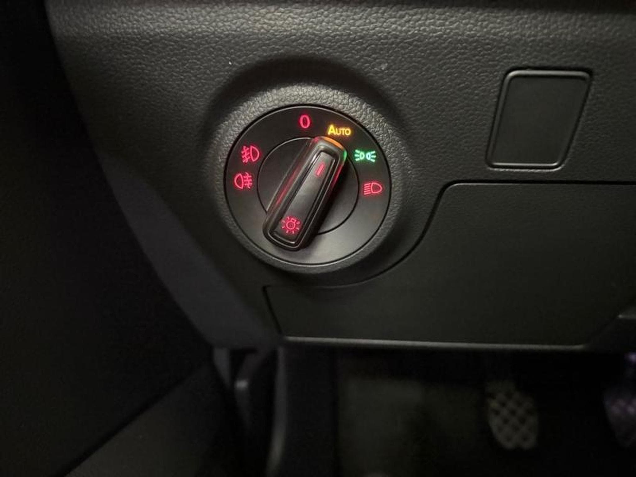 Seat Ibiza 1,0 TSI 115CH Special Edition Xcellence (2025) - Photo 23