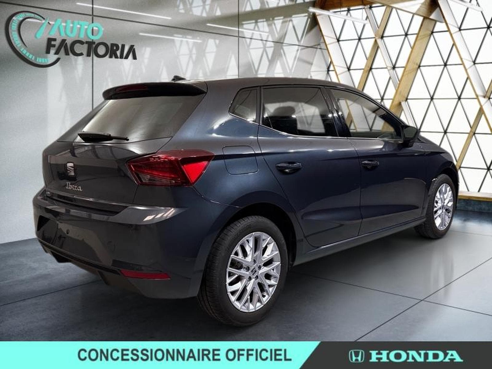 Seat Ibiza 1,0 TSI 115CH Special Edition Xcellence (2025) - Photo 4