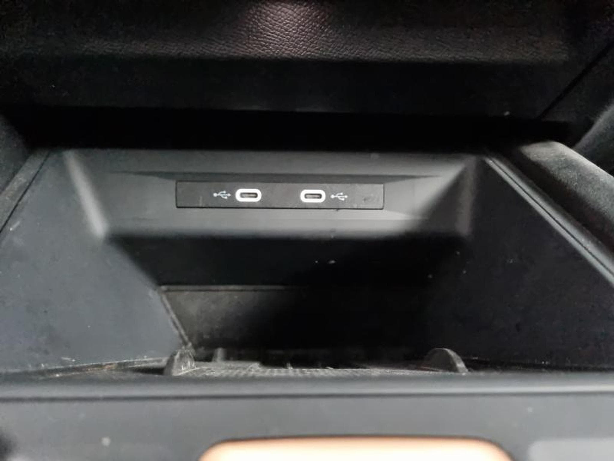 Cupra Leon 1.5 eTSI Hybrid 150ch V DSG7 (2025) - Photo 23
