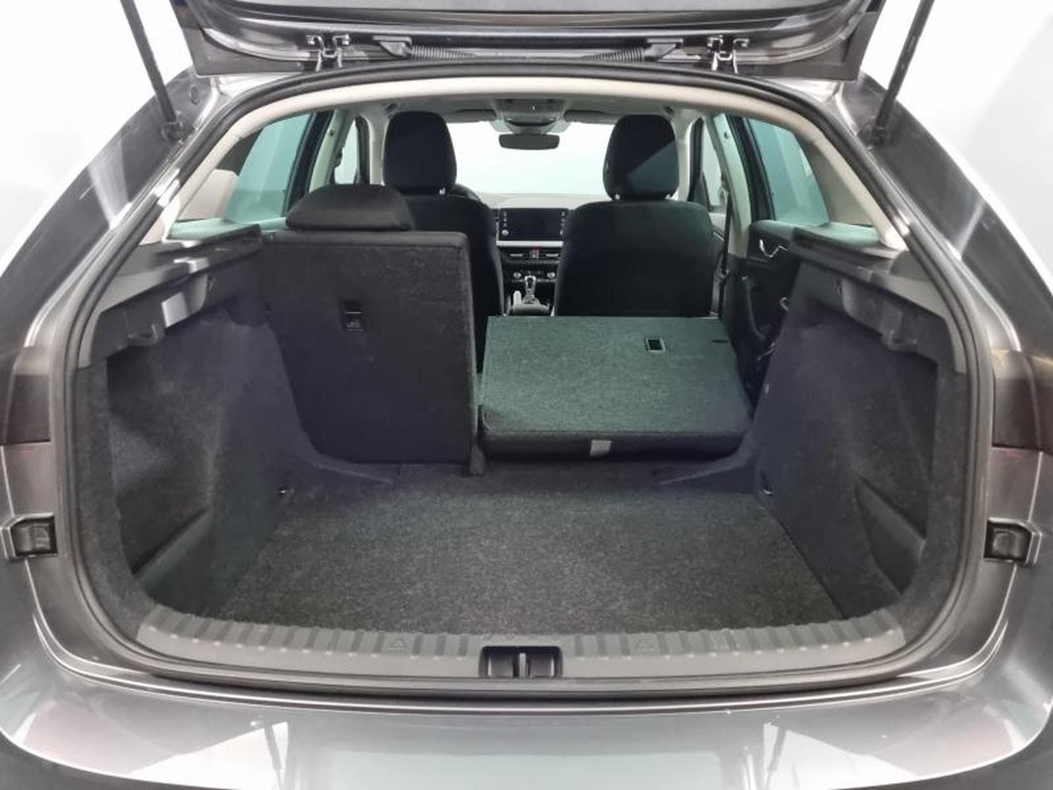 Skoda Scala 1.0 TSI Evo2 116ch Selection (2025) - Photo 13