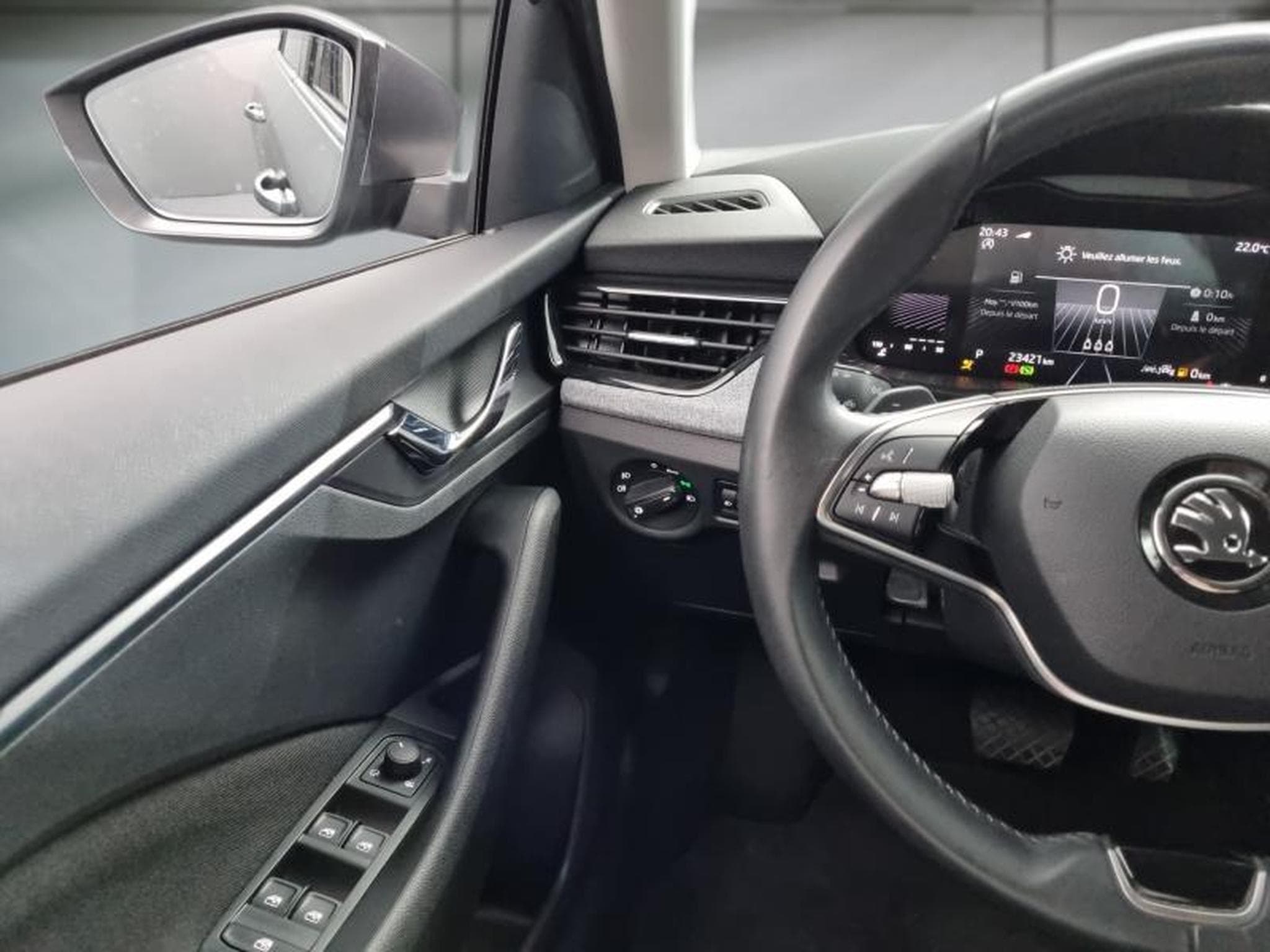 Skoda Scala 1.0 TSI Evo2 116ch Selection (2025) - Photo 25