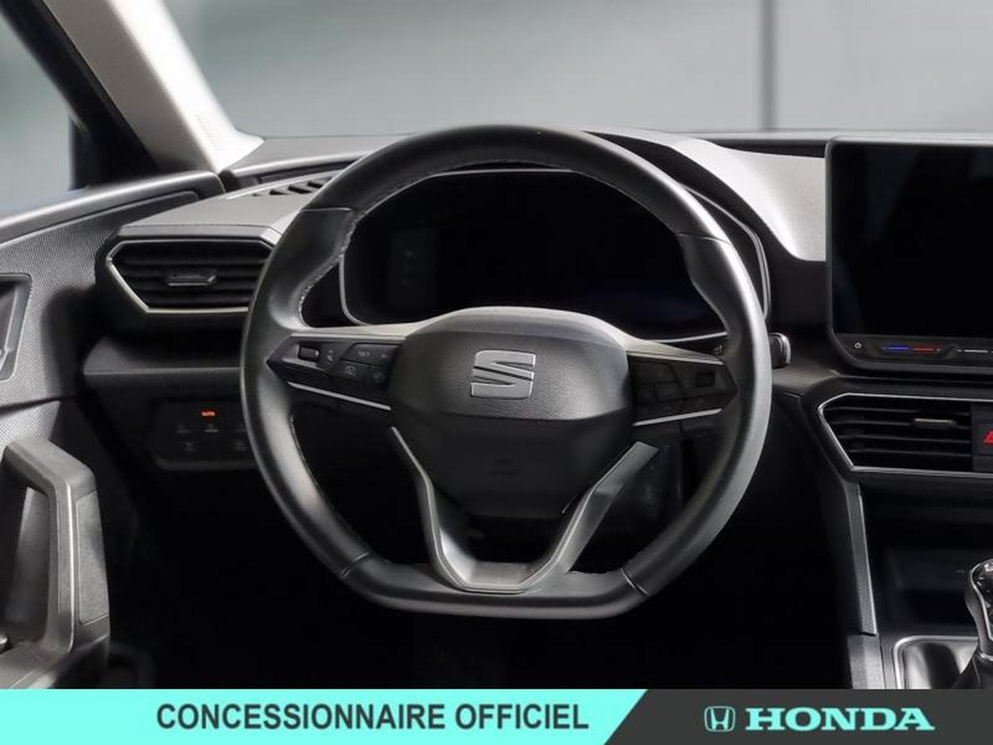 Seat Leon 2.0 TDI 115CH STYLE XL (2025) - Photo 6