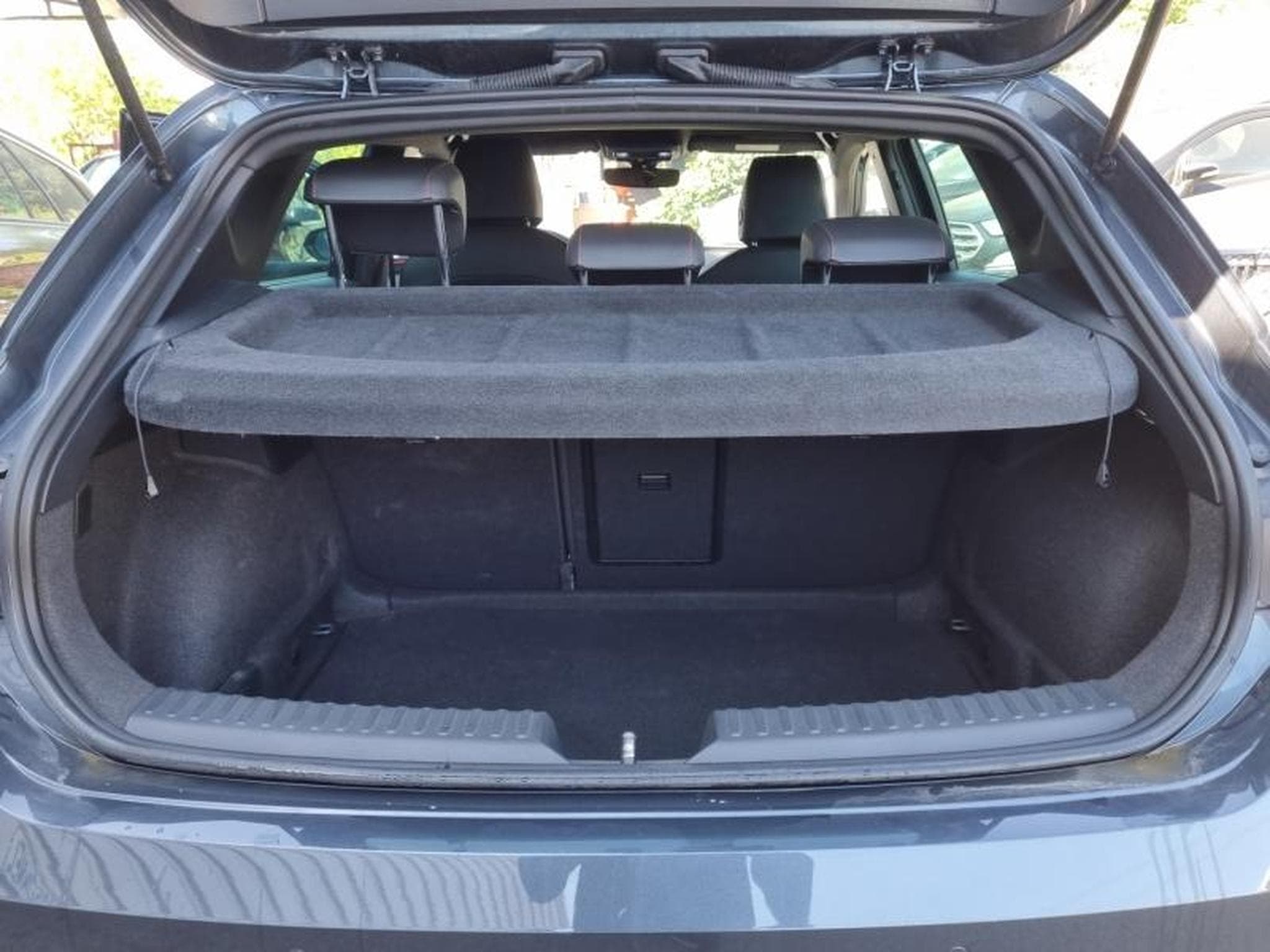 Seat Leon 1.5 TSI 115CH FR 25 ANNIVERSAIRE (2025) - Photo 19