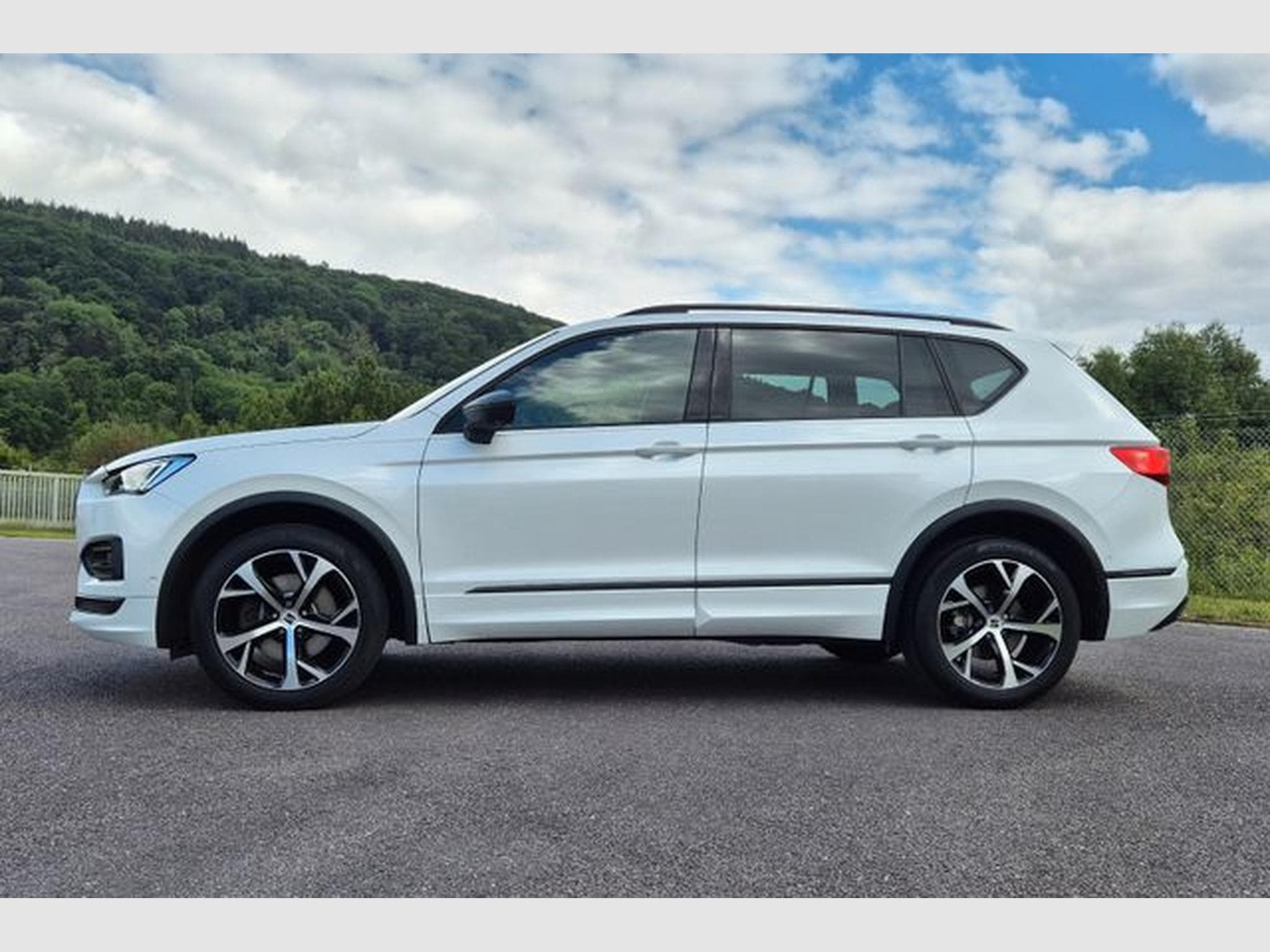 Seat Tarraco Tarraco 2.0 TSI FR 4Drive, Kamera, LED, Beats. (2021) - Photo 2