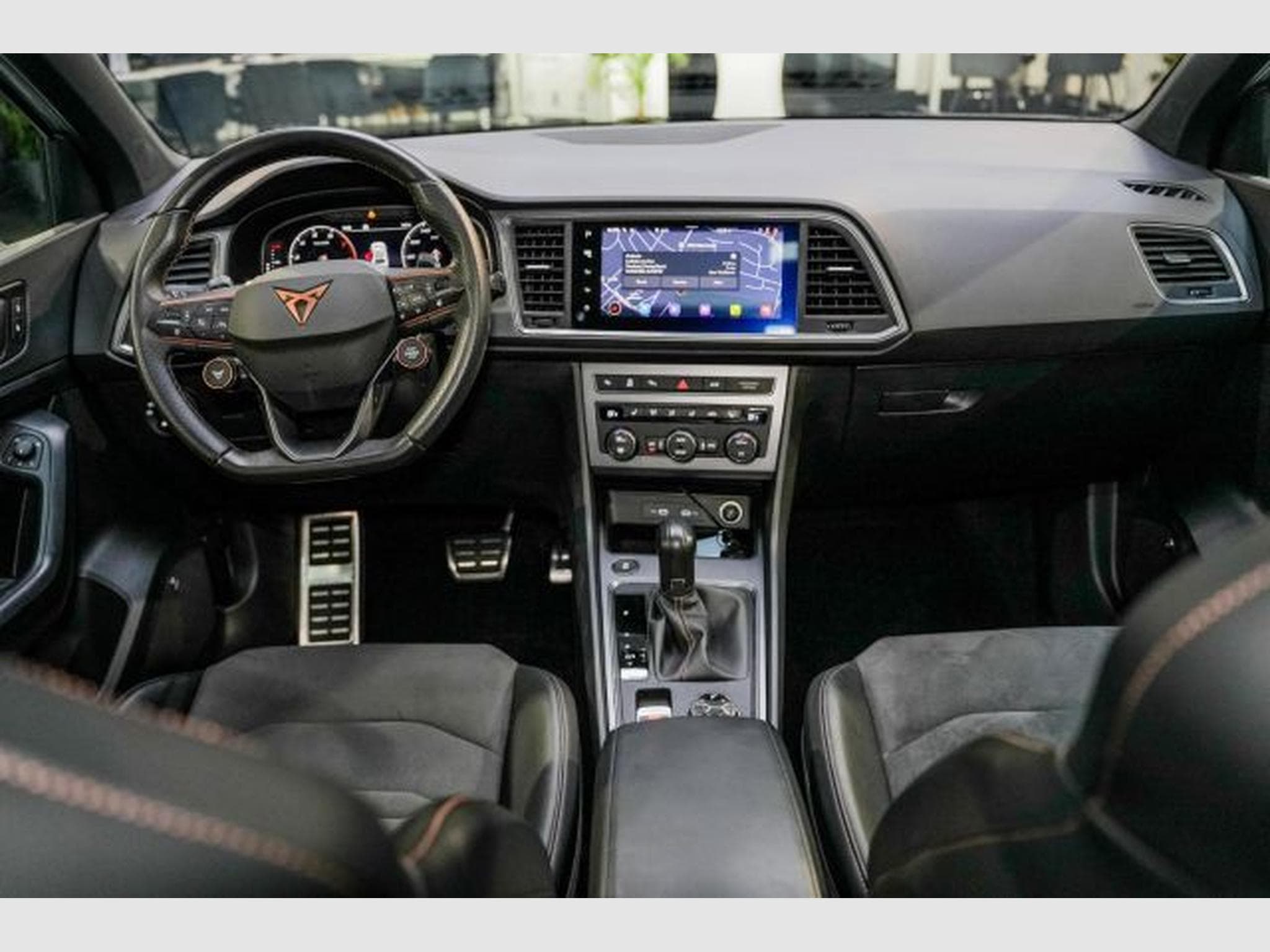 Cupra Ateca Ateca VZ 2.0 TSI 4D Akrapovic AHK Beats PANO ABT (2020) - Photo 11