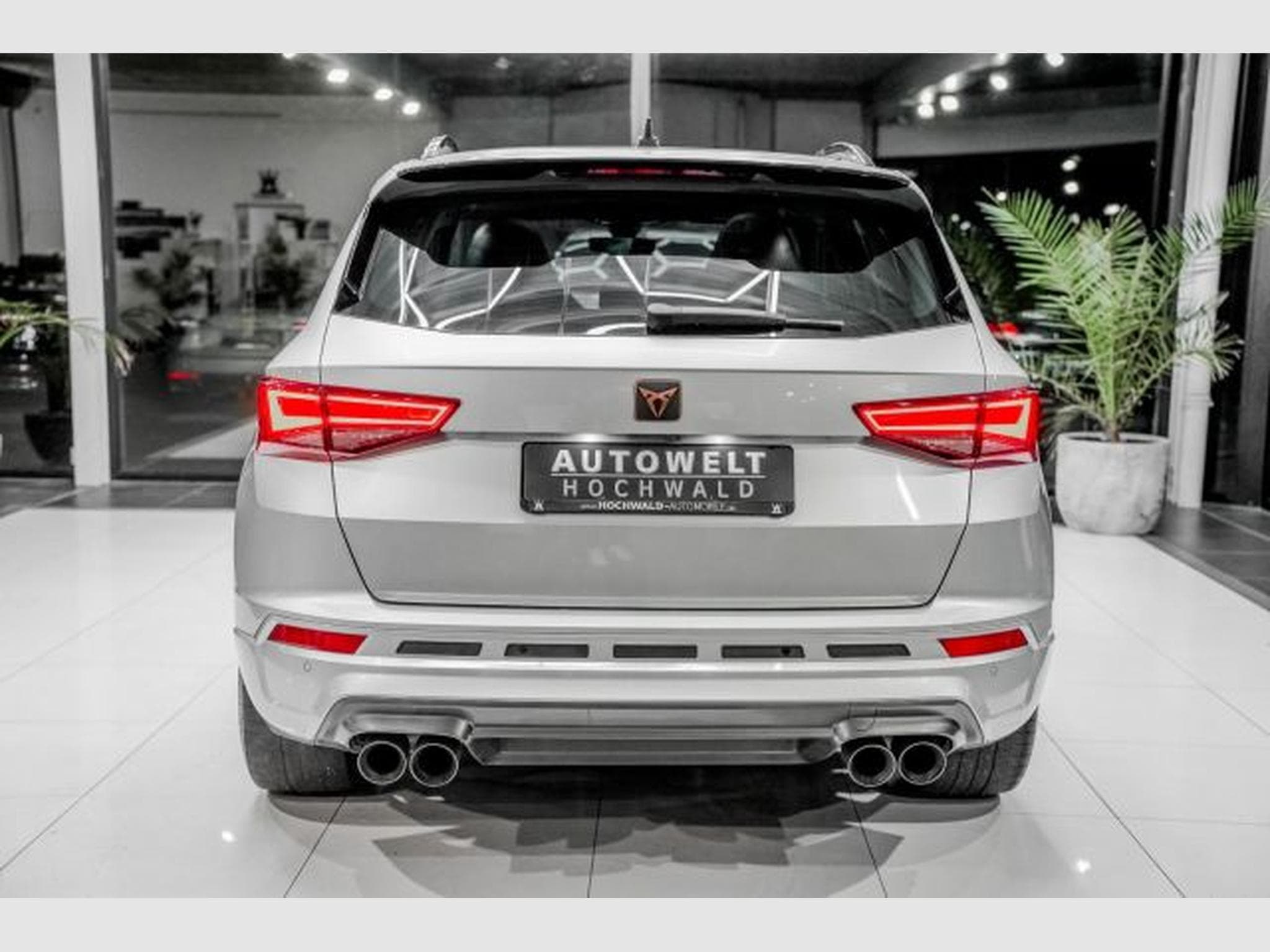 Cupra Ateca Ateca VZ 2.0 TSI 4D Akrapovic AHK Beats PANO ABT (2020) - Photo 7