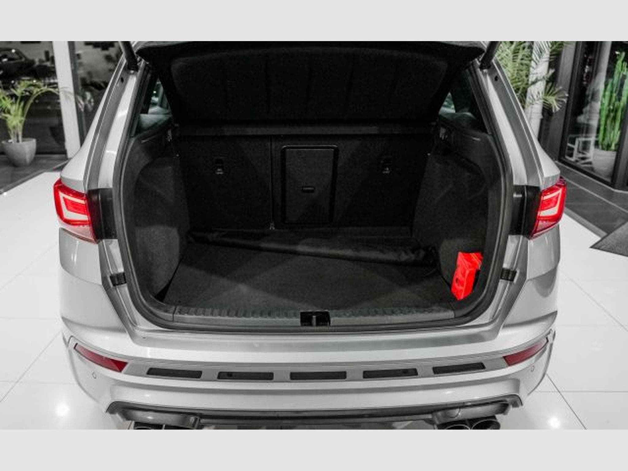 Cupra Ateca Ateca VZ 2.0 TSI 4D Akrapovic AHK Beats PANO ABT (2020) - Photo 8