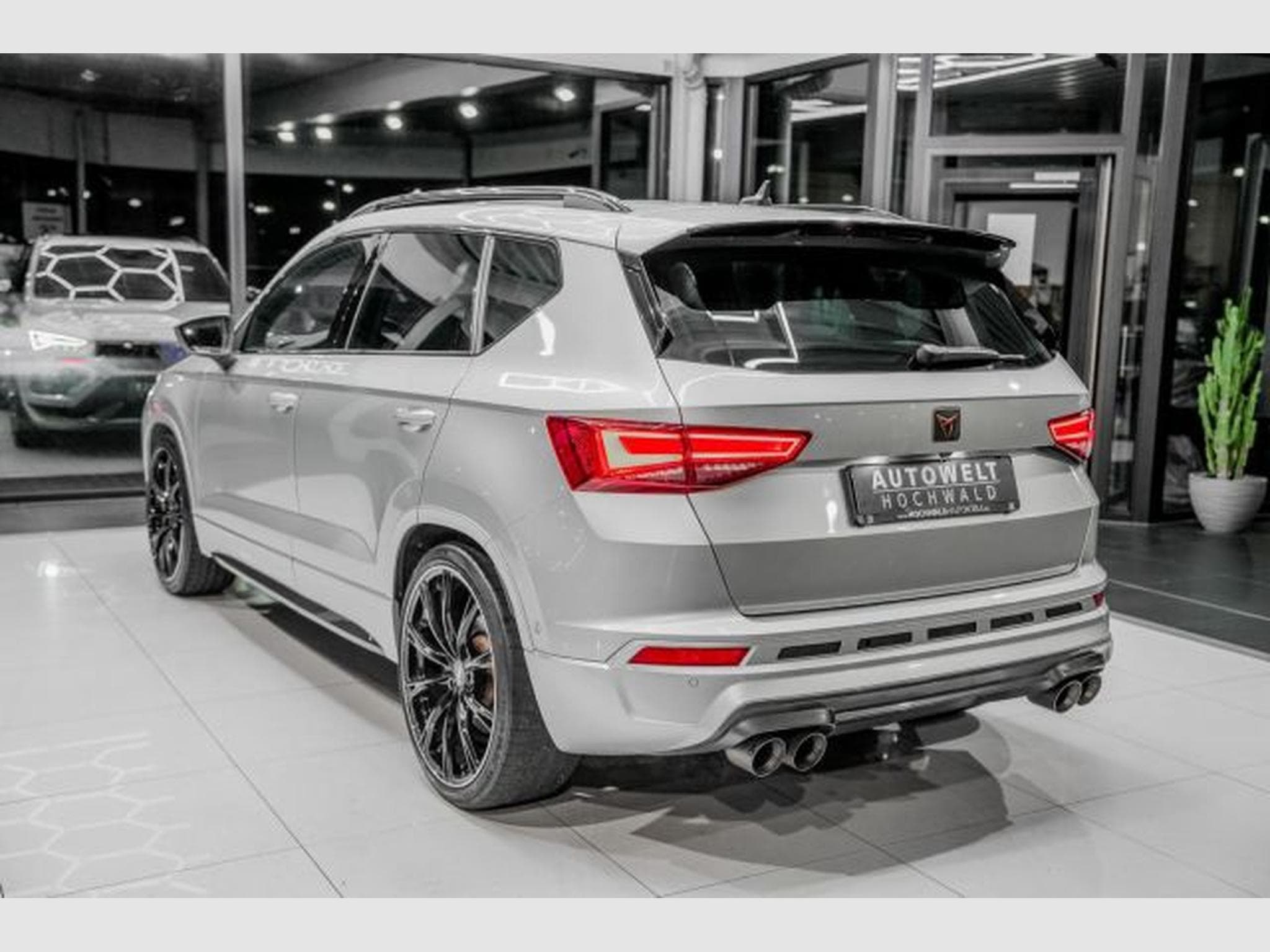 Cupra Ateca Ateca VZ 2.0 TSI 4D Akrapovic AHK Beats PANO ABT (2020) - Photo 9