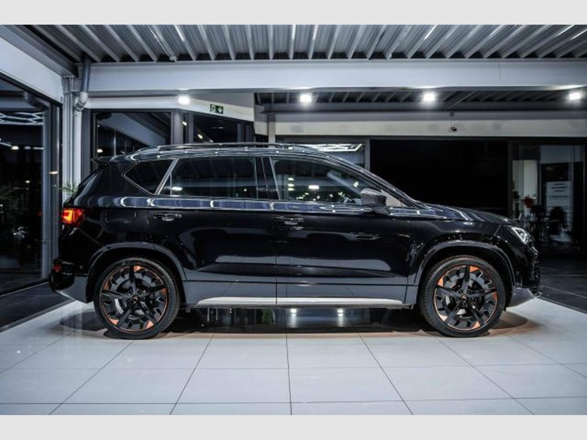 Cupra Ateca Ateca 2.0 TSI DSG 4Drive NAVI LED RFK AHK Totw. (2023) - Foto 7