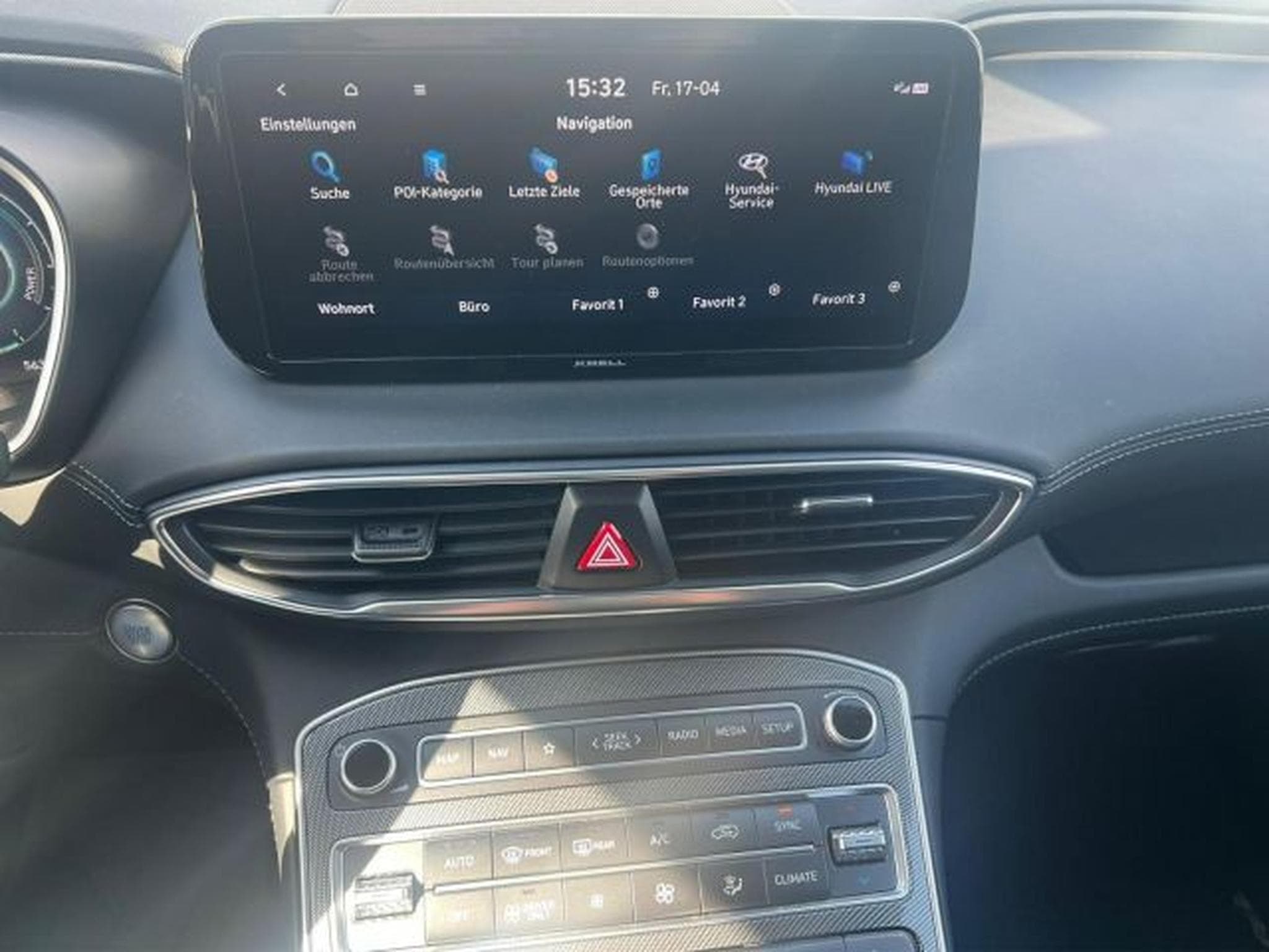Hyundai SANTA FE Santa Fe Prime Plug-In Hybrid KLIMA,NAVI,PDC, (2021) - Photo 14