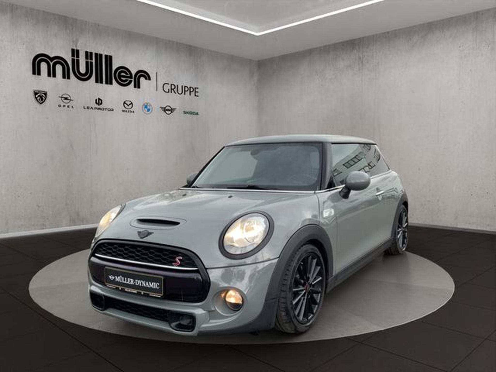 MINI Cooper Cooper S KLIMA SPORTZSITZE TEMPOMAT SHZ JCW INNE (2018) - Photo 1