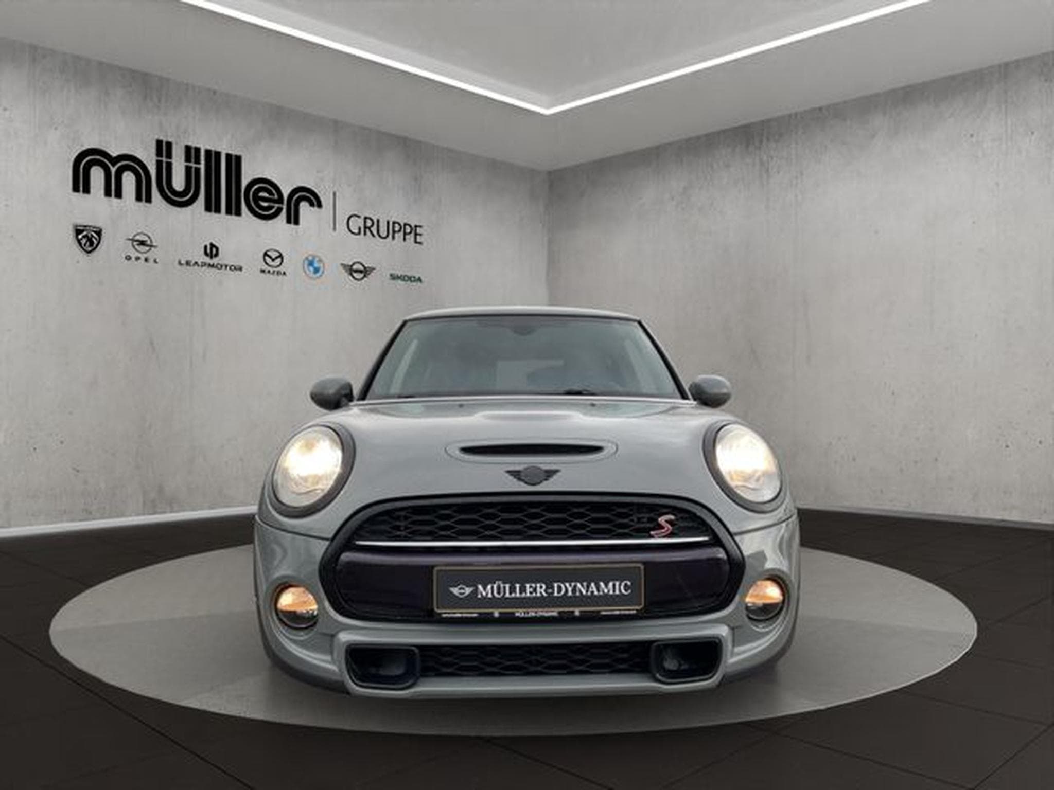 MINI Cooper Cooper S KLIMA SPORTZSITZE TEMPOMAT SHZ JCW INNE (2018) - Photo 2