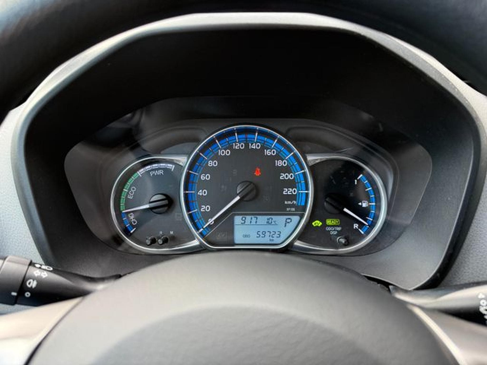 Toyota Yaris Yaris Hybrid 5-türig Klimaautomatik ZV (2015) - Photo 15