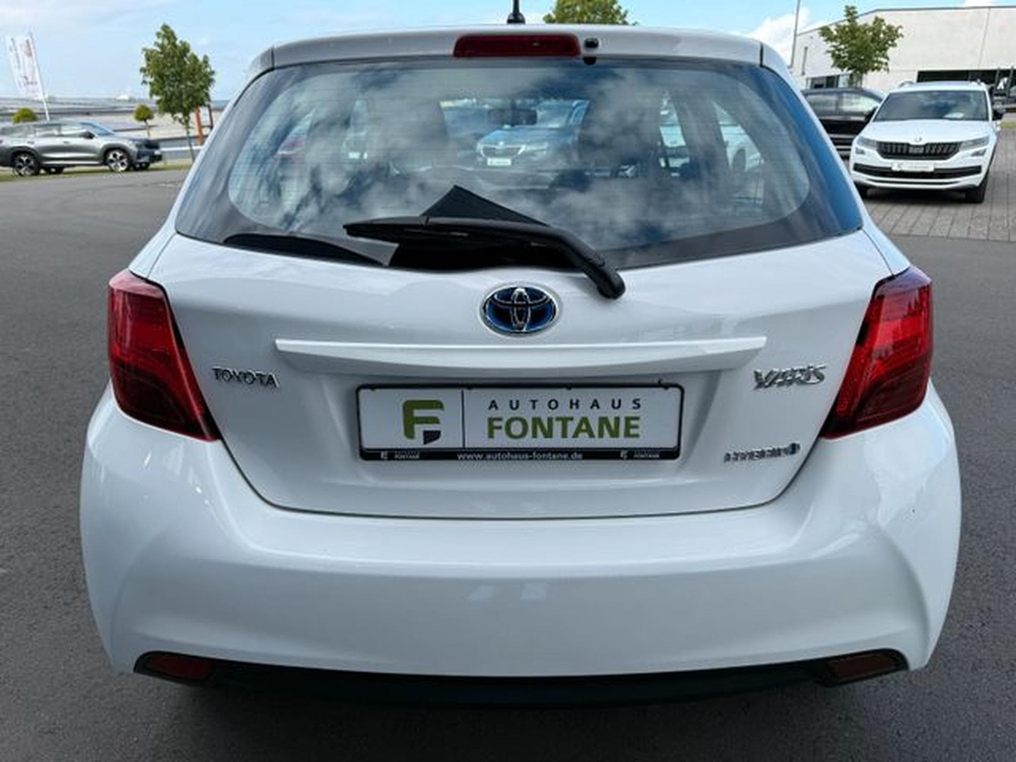 Toyota Yaris Yaris Hybrid 5-türig Klimaautomatik ZV (2015) - Photo 6