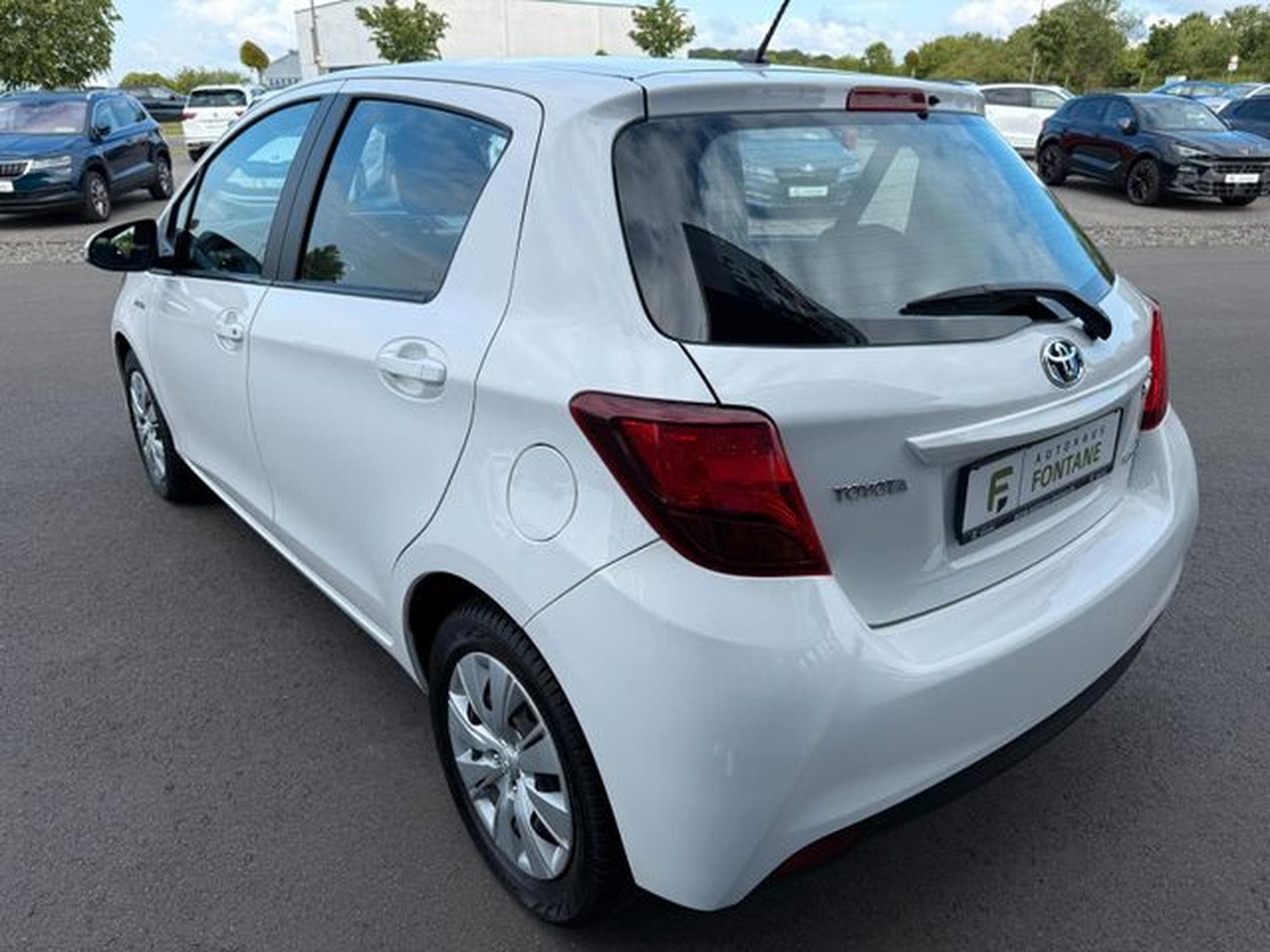 Toyota Yaris Yaris Hybrid 5-türig Klimaautomatik ZV (2015) - Photo 7