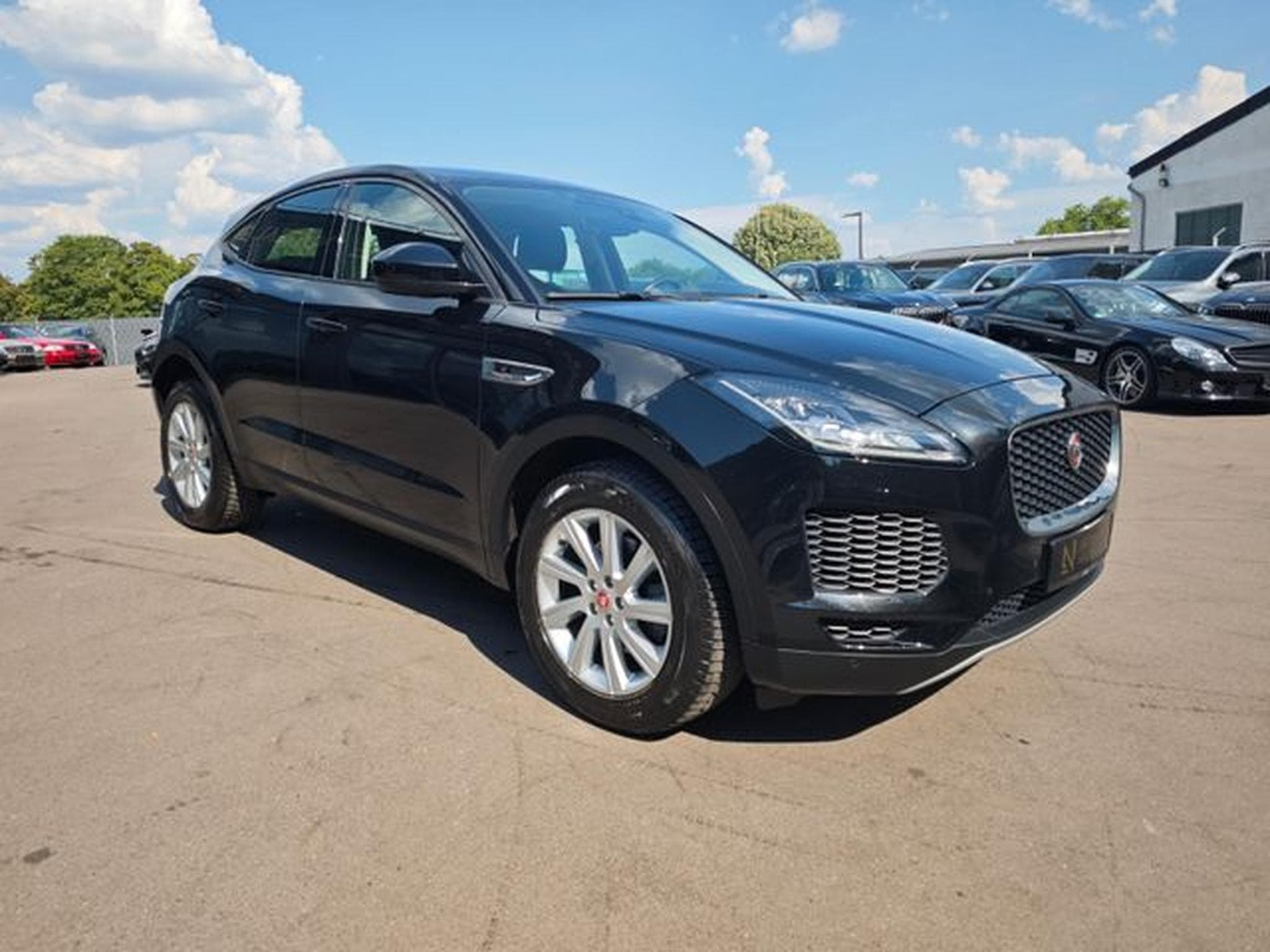 Jaguar E-Pace E-PACE AWD*NAVI*KAMERA*SITZHEIZUNG*VOLL-LED* (2019) - Photo 5