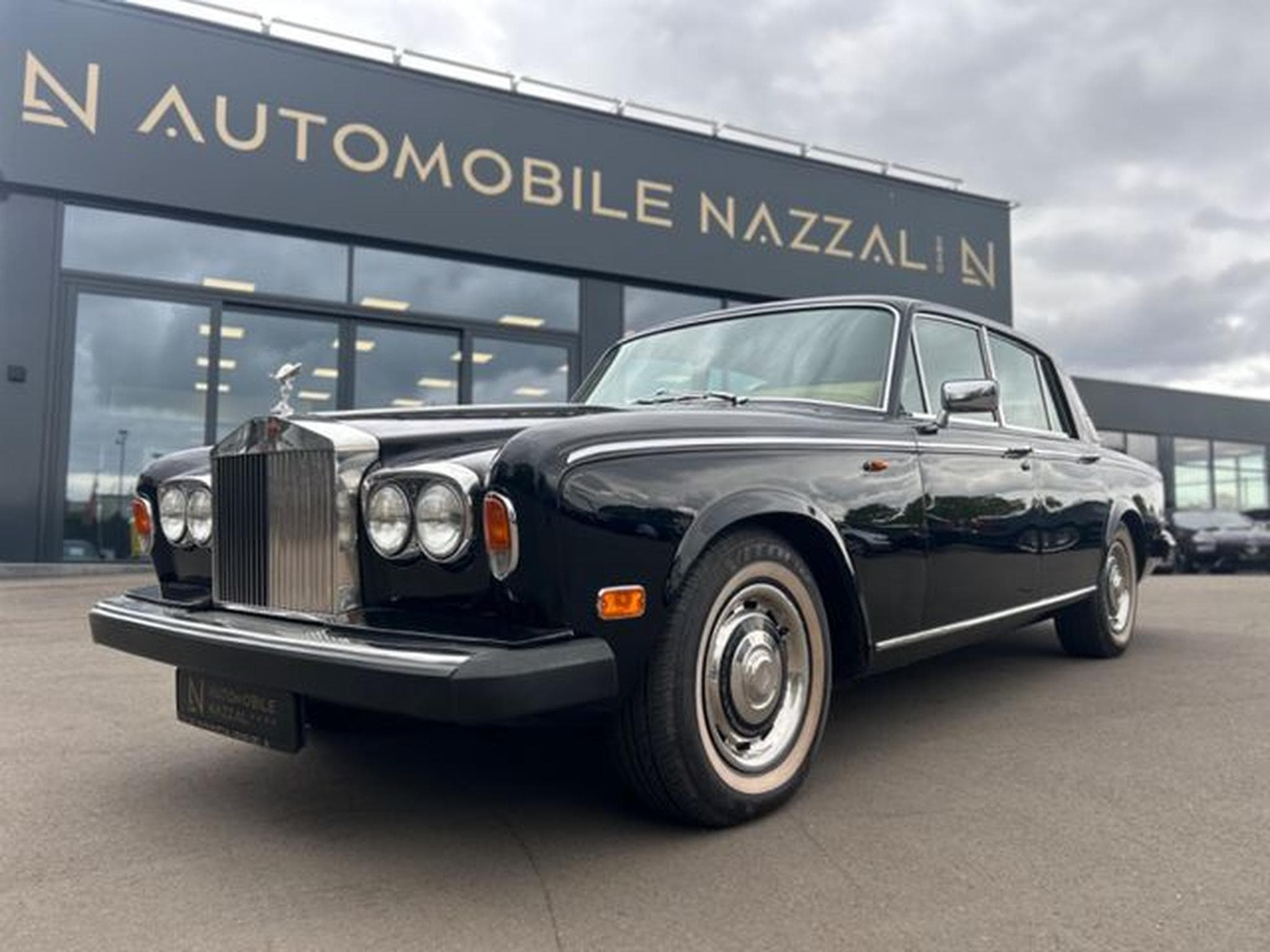 Rolls-Royce Silver Shadow SILVER SHADOW II 6,6l*TOP*LEDER*ORIGINAL ZUSTAND (1980) - Photo 2