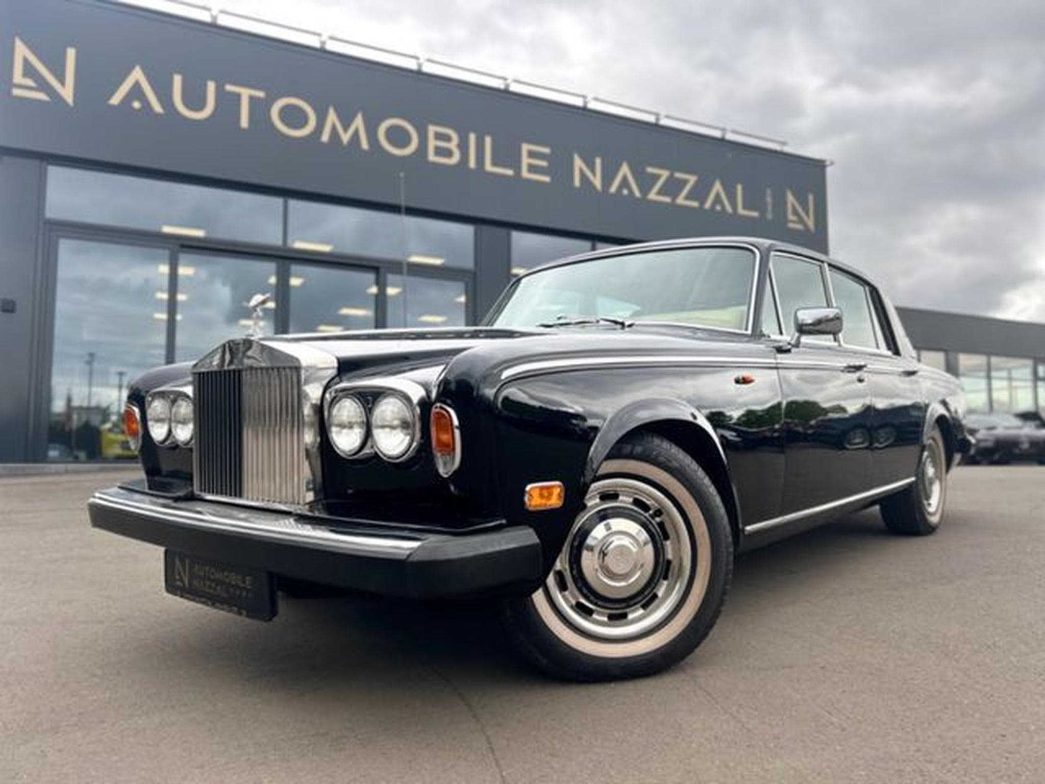 Rolls-Royce Silver Shadow SILVER SHADOW II 6,6l*TOP*LEDER*ORIGINAL ZUSTAND (1980) - Photo 3