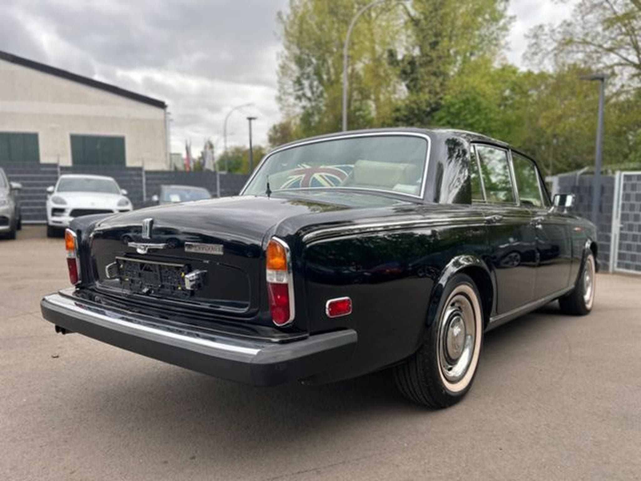 Rolls-Royce Silver Shadow SILVER SHADOW II 6,6l*TOP*LEDER*ORIGINAL ZUSTAND (1980) - Photo 7