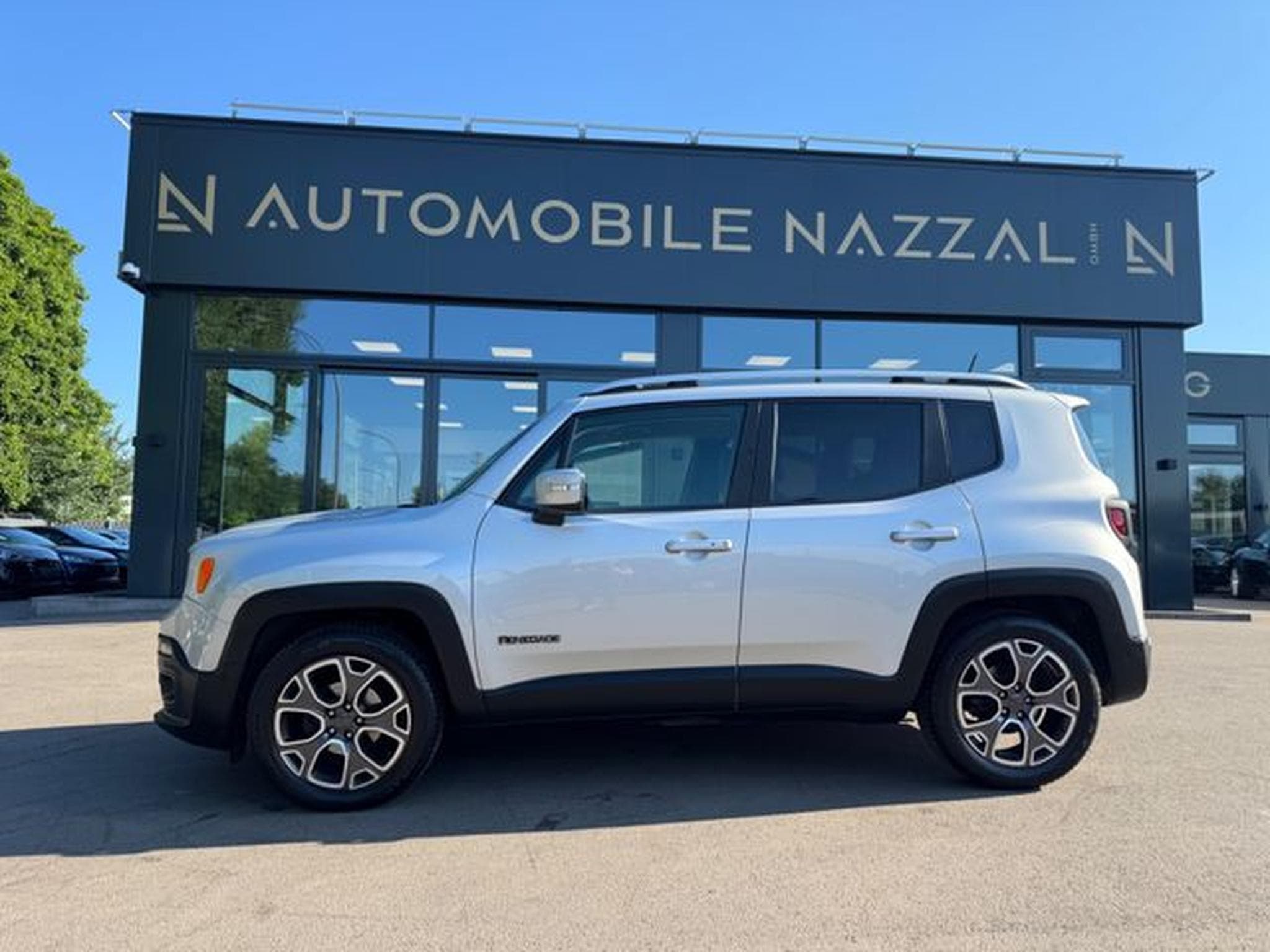 Jeep Renegade RENEGADE 1.4 TURBO LIMITED*LEDER*NAVI*1.HAND* (2017) - Photo 12