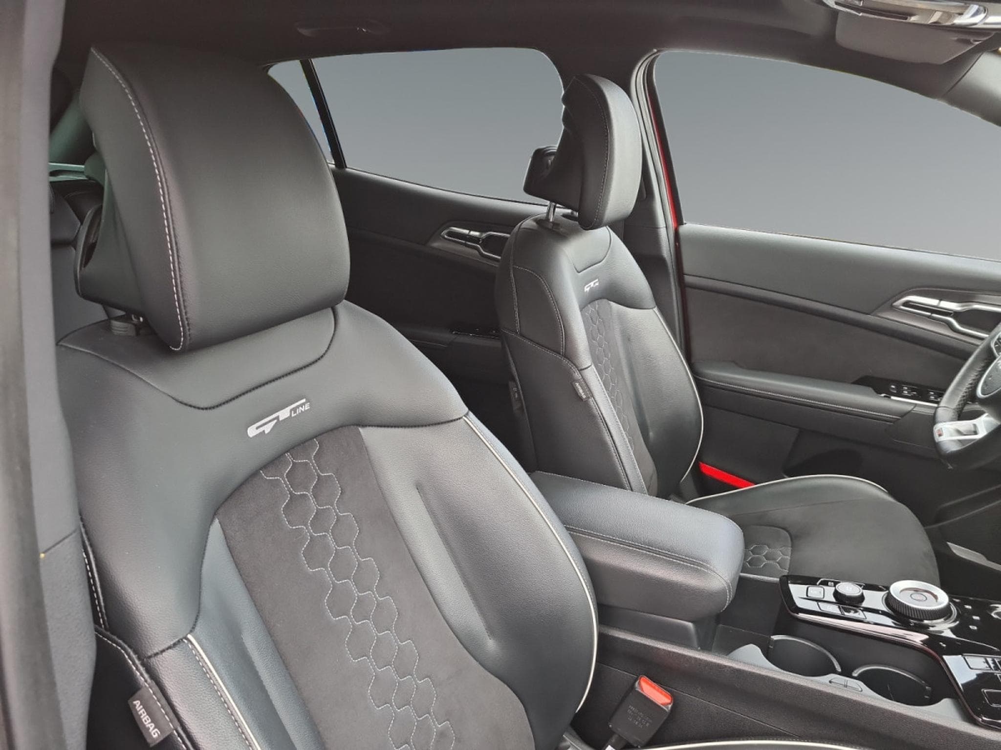 Kia Sportage GT-Line 1.6 T-GDi 48V 7DCT (2023) - Photo 14
