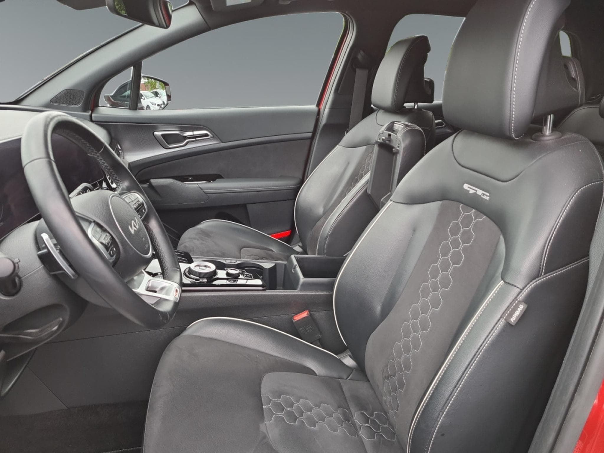 Kia Sportage GT-Line 1.6 T-GDi 48V 7DCT (2023) - Photo 8