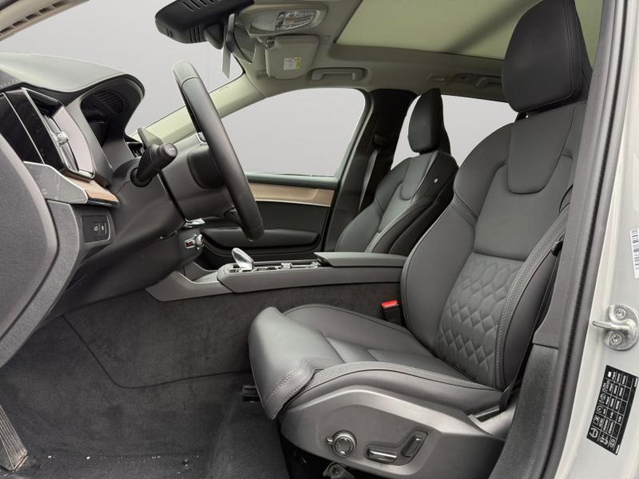 Volvo XC90 T8 Plus Dark / Hybride (2025) - Foto 10