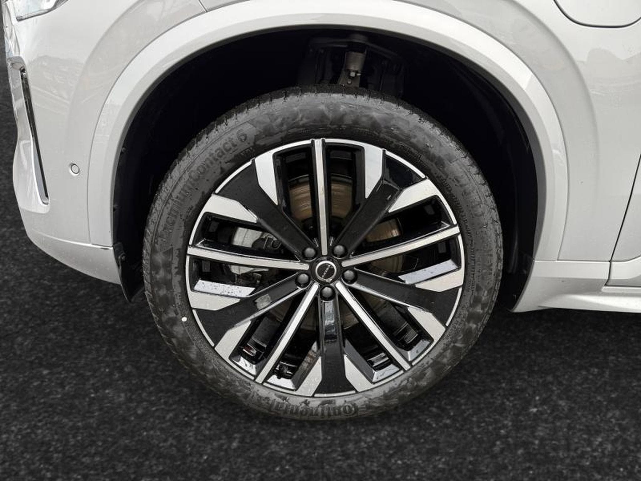 Volvo XC90 T8 Plus Dark / Hybride (2025) - Foto 14