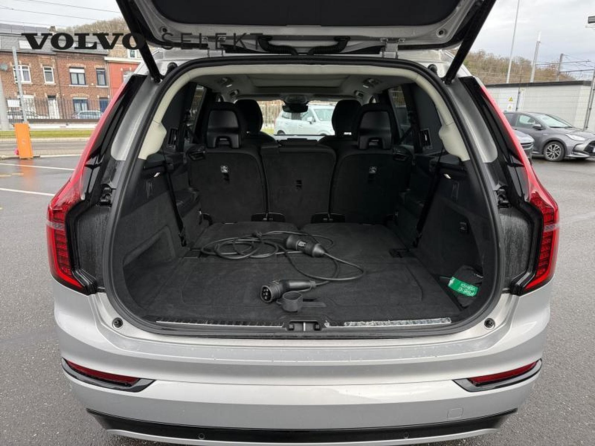 Volvo XC90 T8 Plus Dark / Hybride (2025) - Foto 19