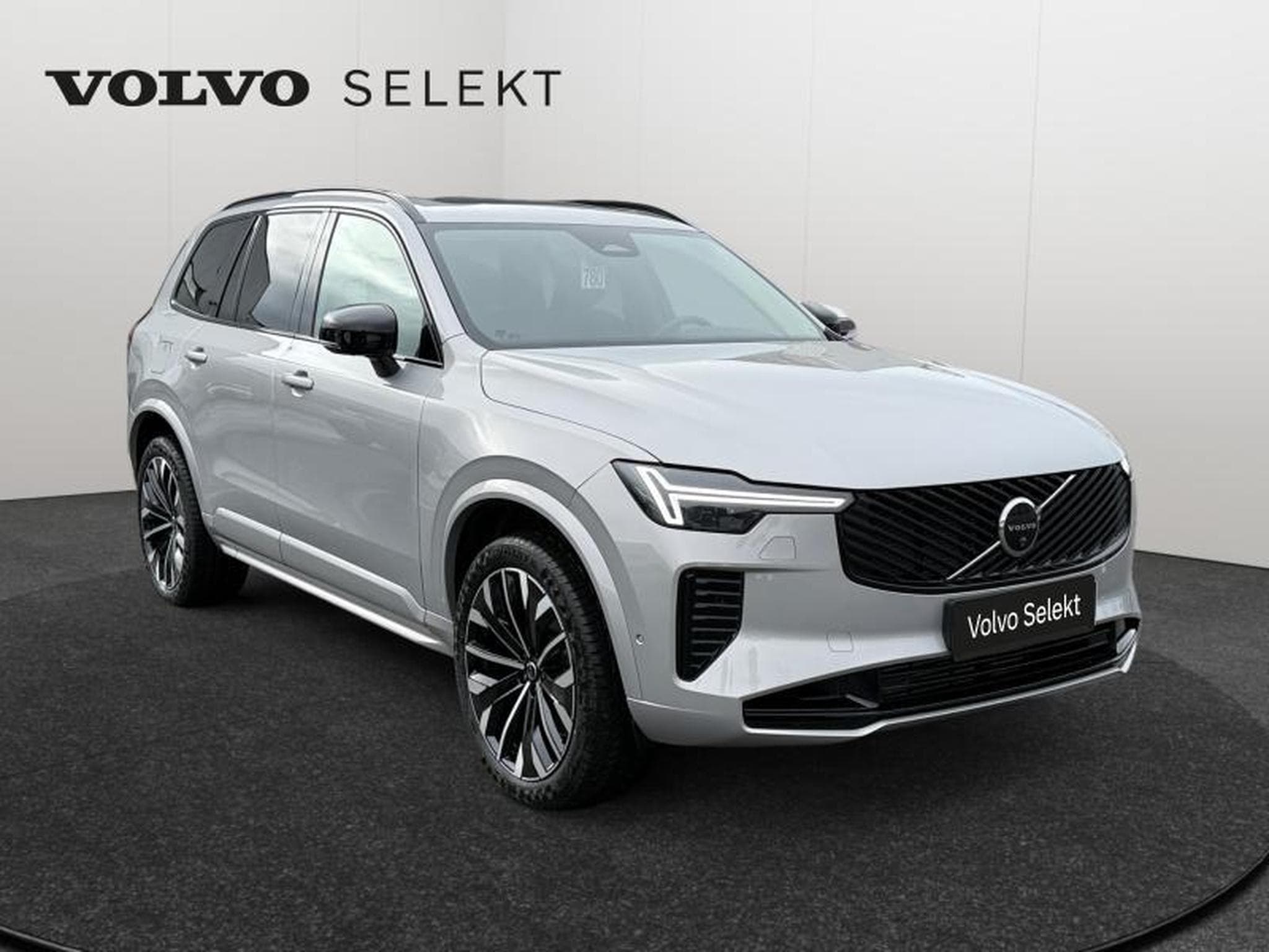 Volvo XC90 T8 Plus Dark / Hybride (2025) - Foto 8