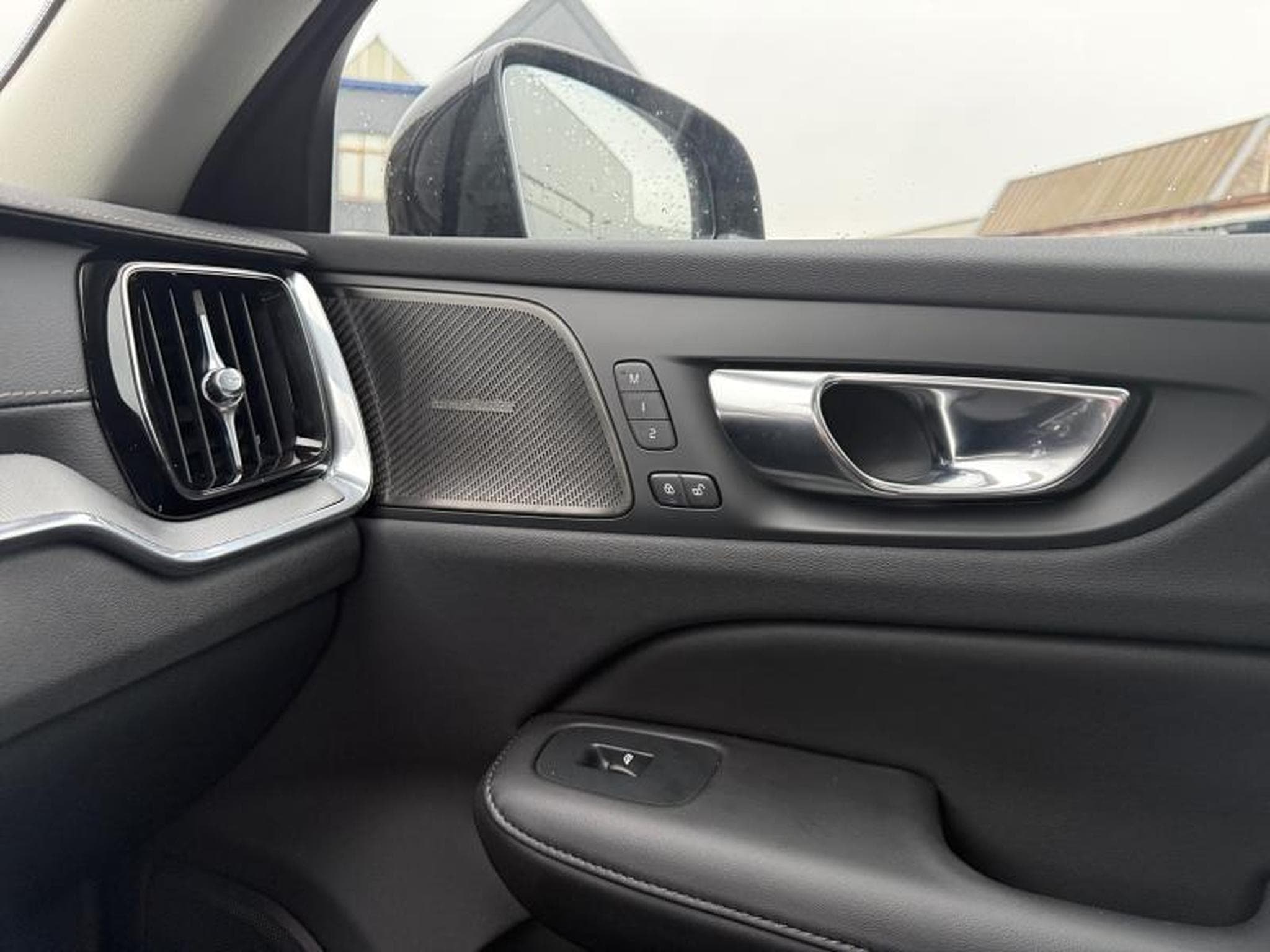 Volvo V60 T6 Ultra Dark / Hybride (2024) - Foto 21