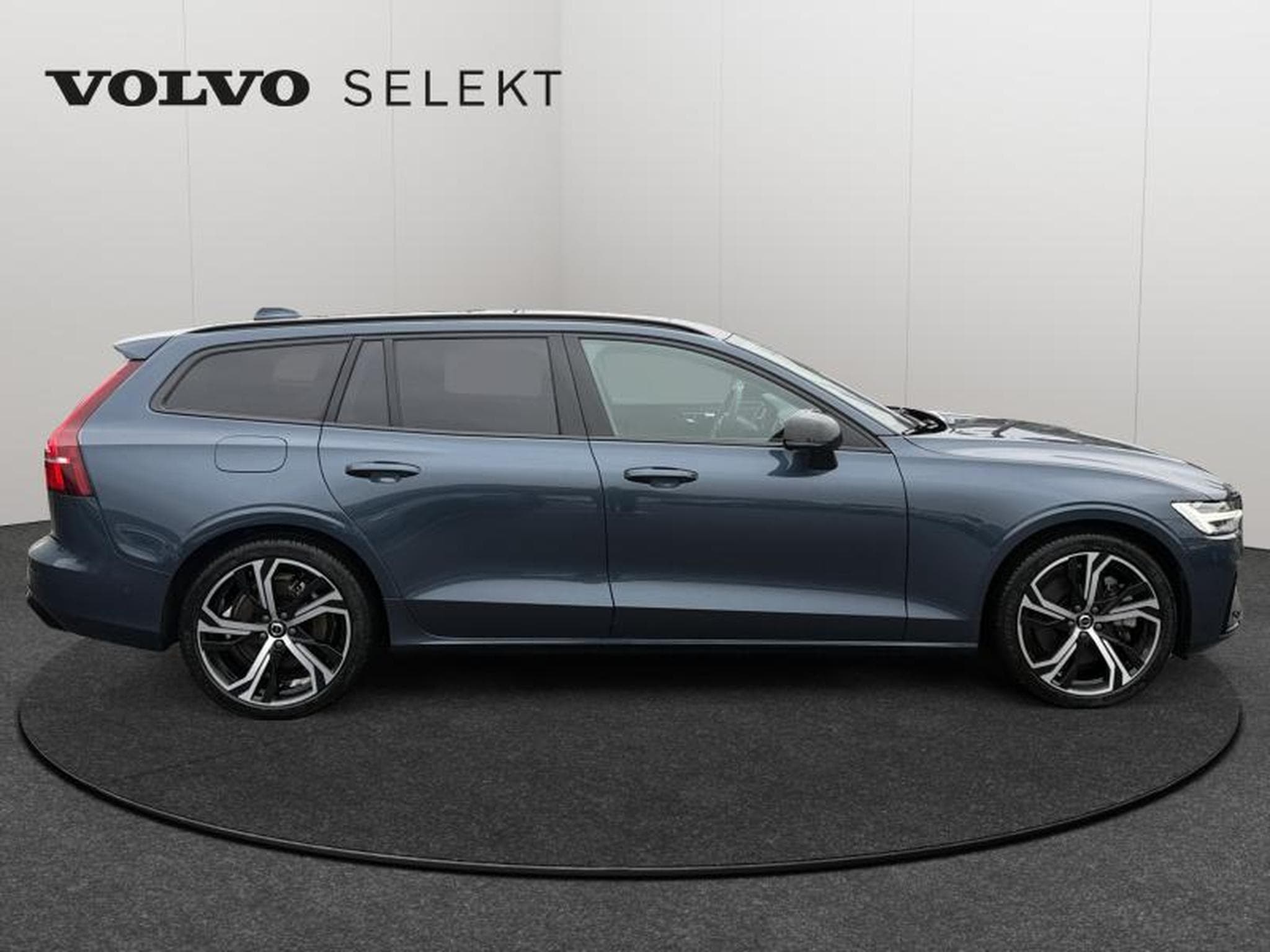 Volvo V60 T6 Ultra Dark / Hybride (2024) - Foto 7