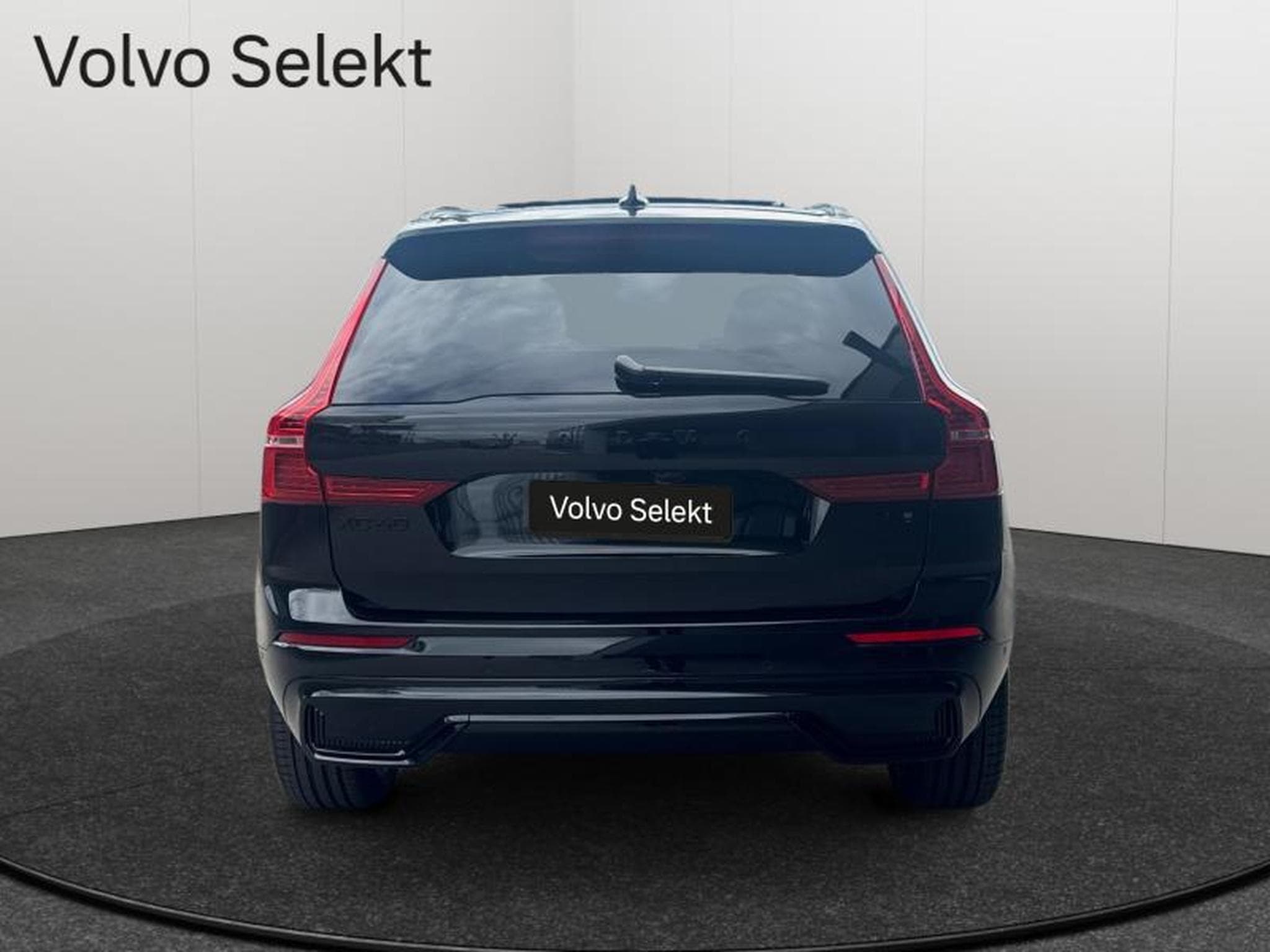 Volvo XC60 T8 Black Edition Plus / Hybride KIT HIVER INCLUS (2025) - Foto 6