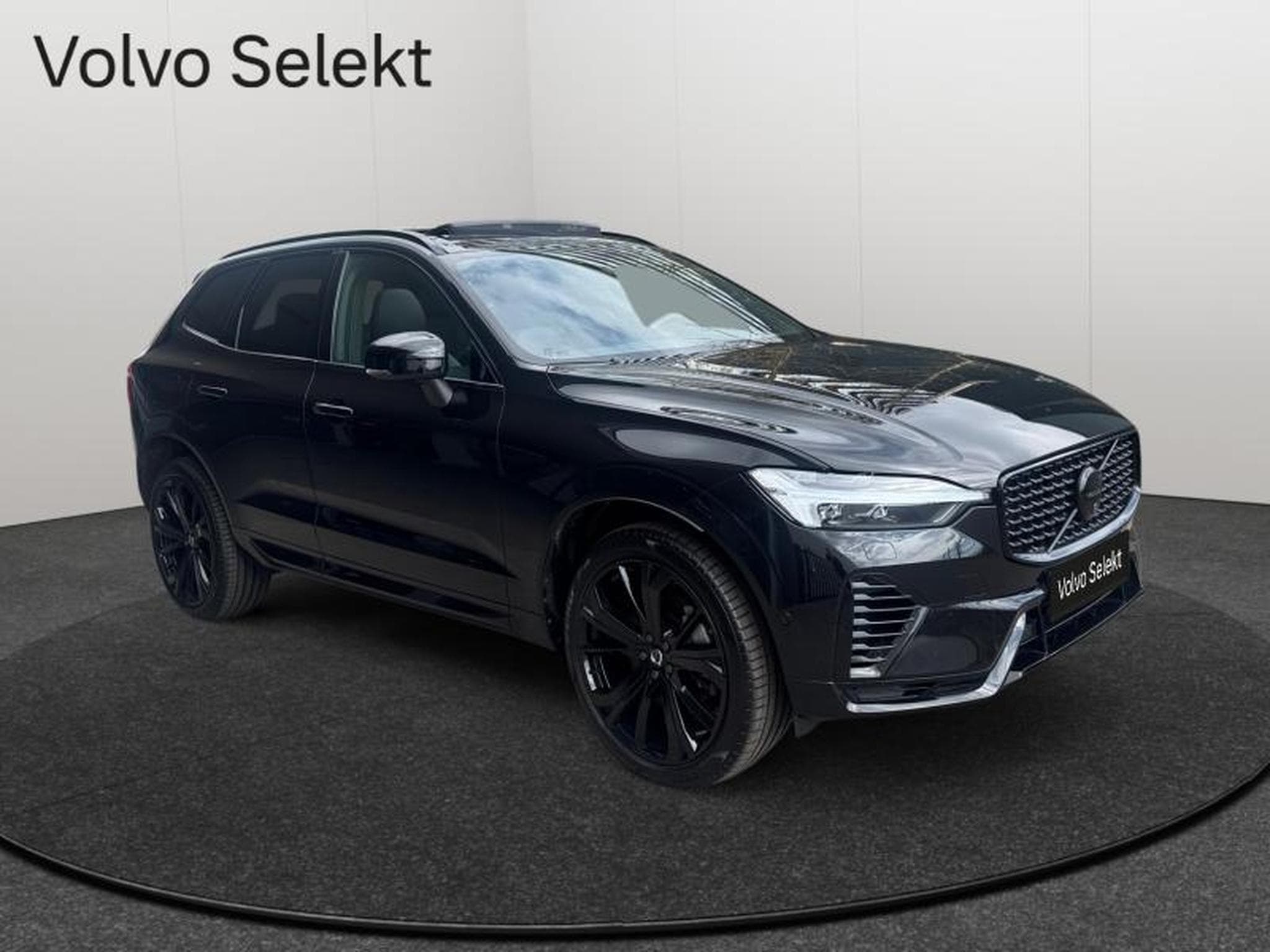 Volvo XC60 T8 Black Edition Plus / Hybride KIT HIVER INCLUS (2025) - Foto 8