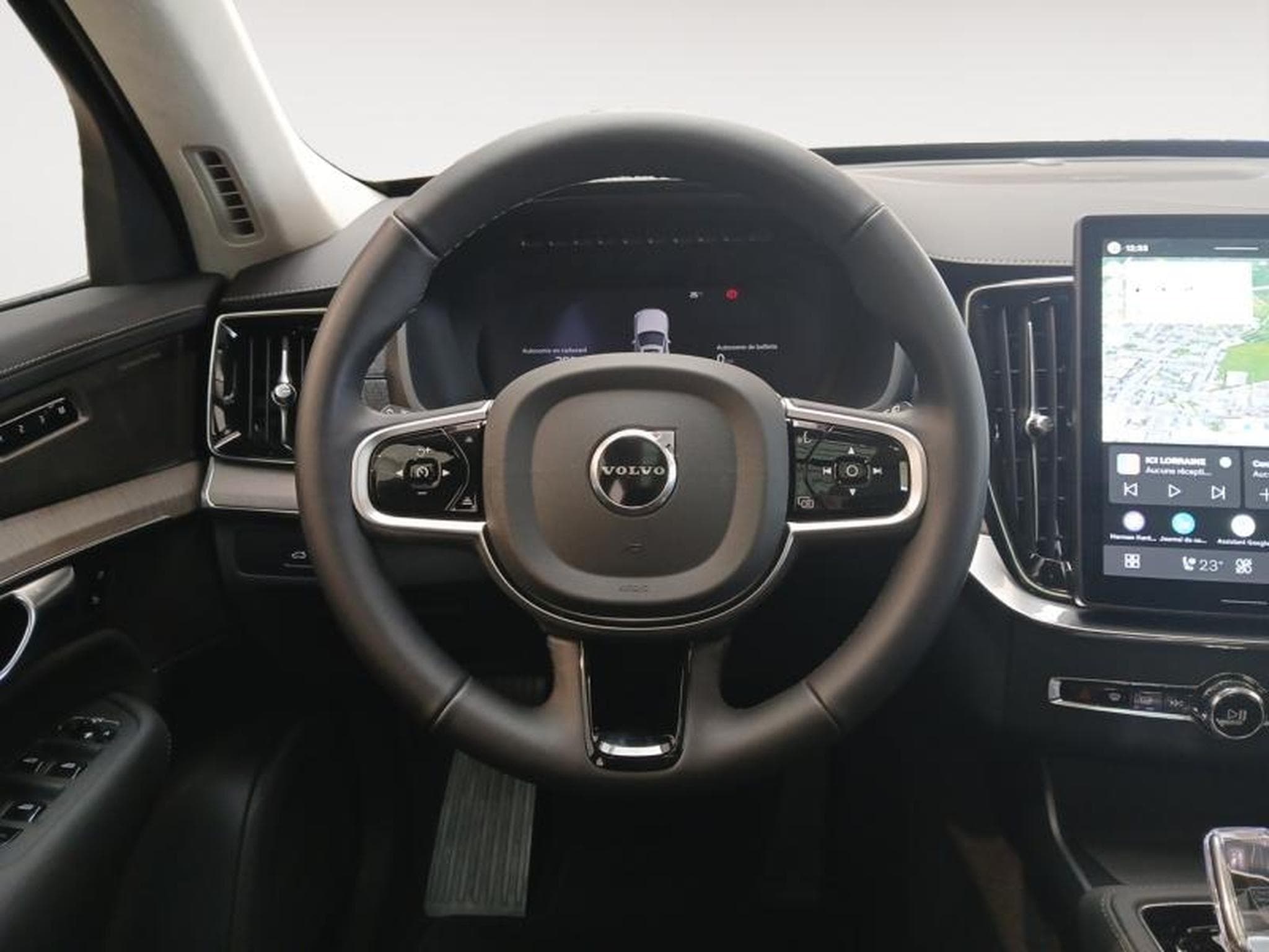 Volvo XC90 T8 AWD Ultra Dark / Hybride (2025) - Foto 12