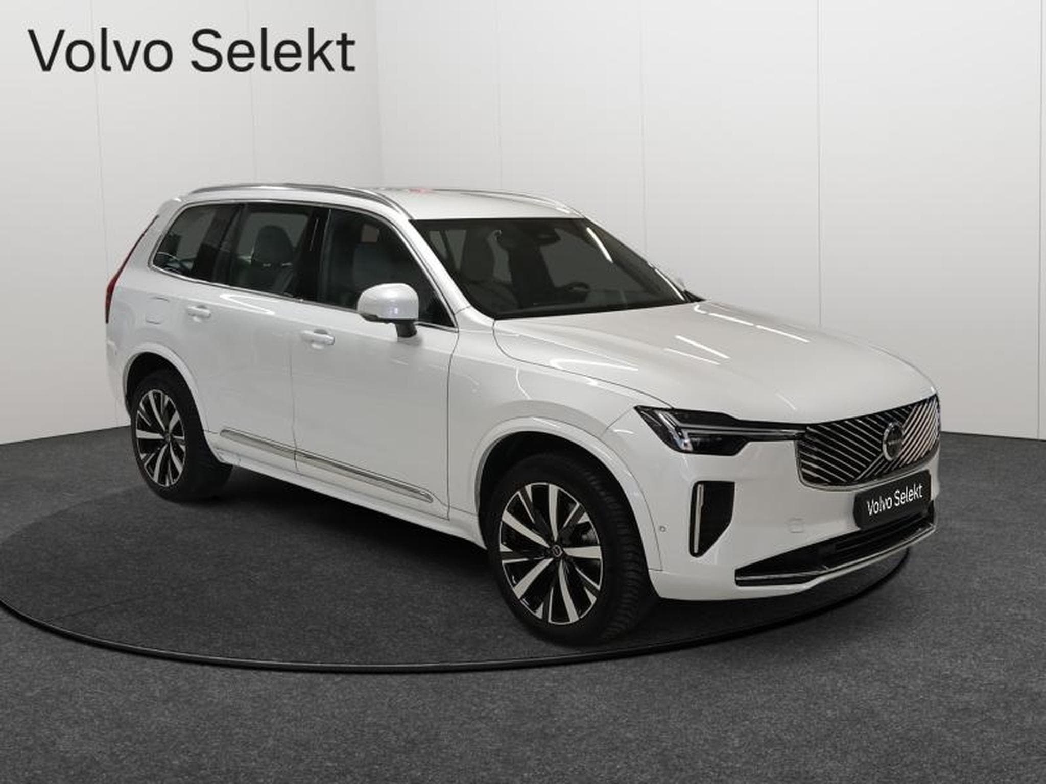 Volvo XC90 T8 AWD Core / Hybride (2025) - Foto 18