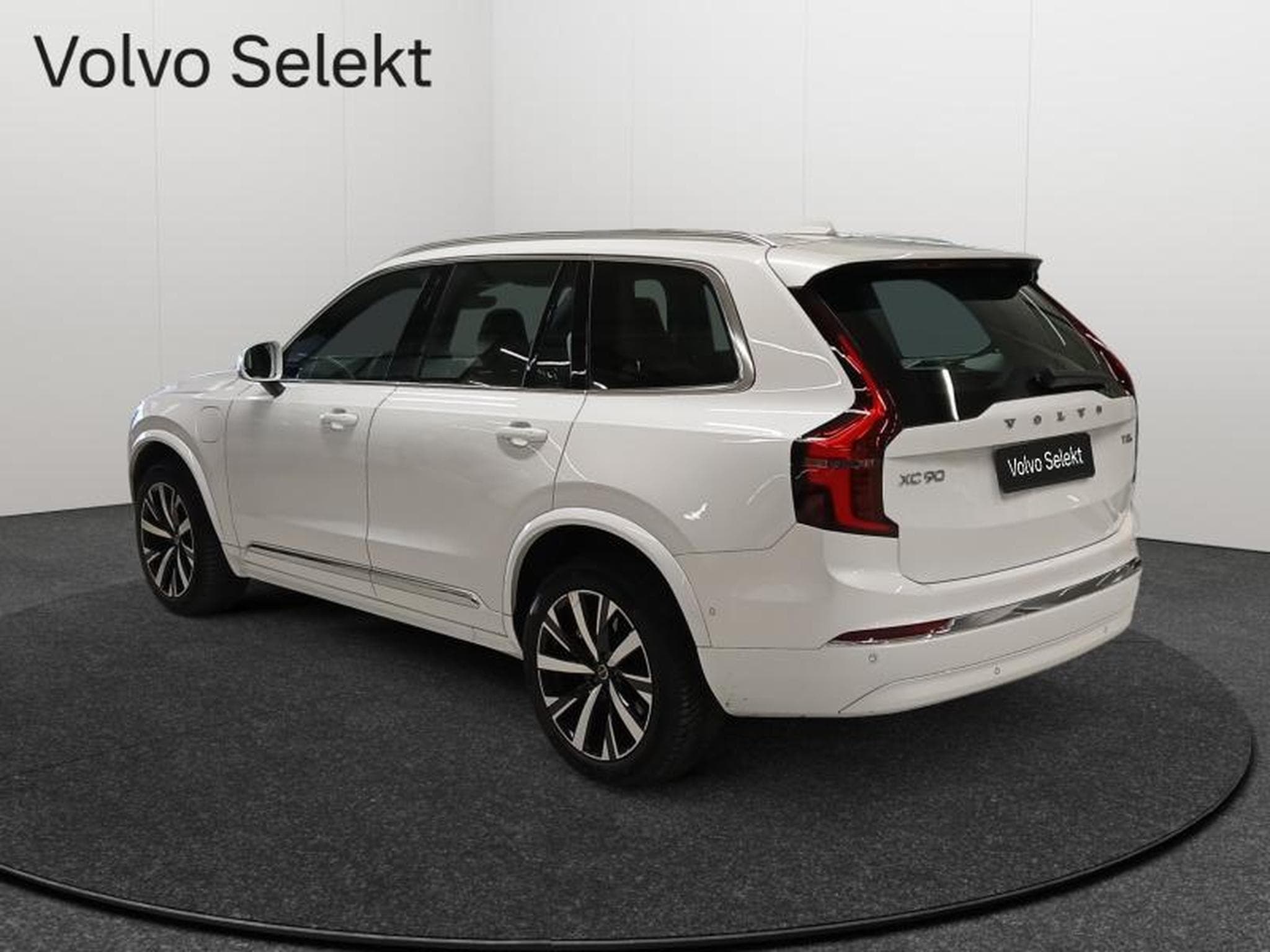 Volvo XC90 T8 AWD Core / Hybride (2025) - Foto 2