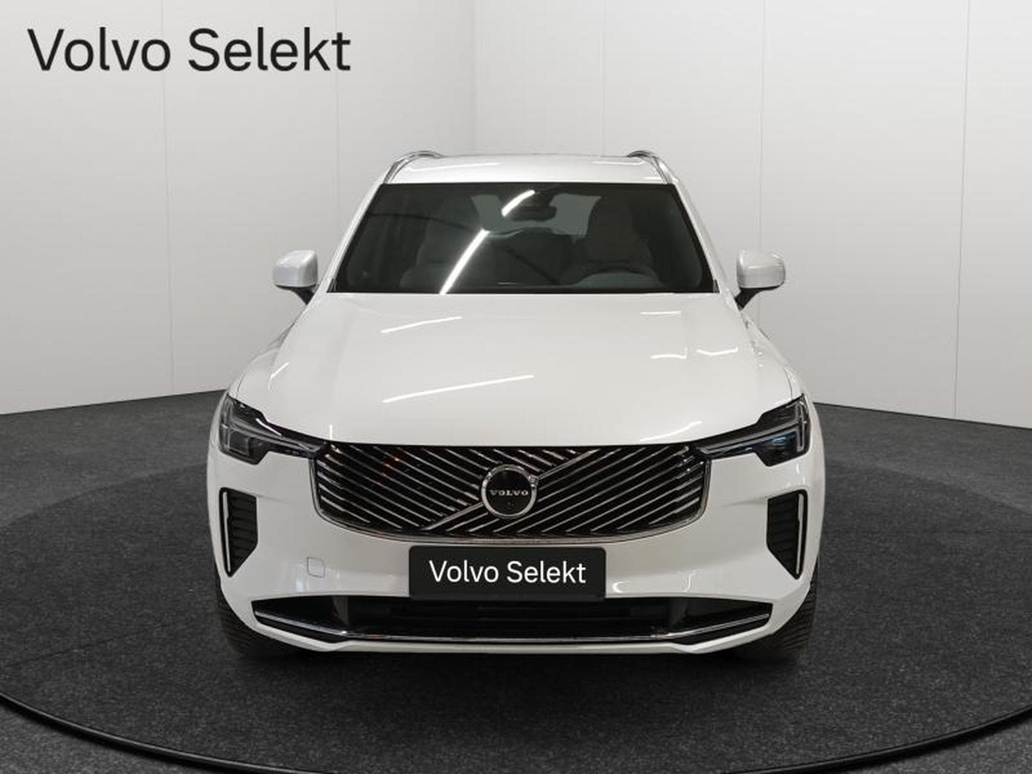 Volvo XC90 T8 AWD Core / Hybride (2025) - Foto 4