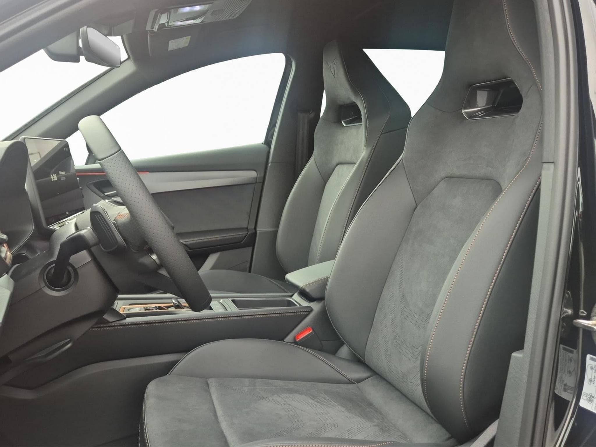 Cupra Formentor 1.5 eTSI DSG (2026) - Foto 3