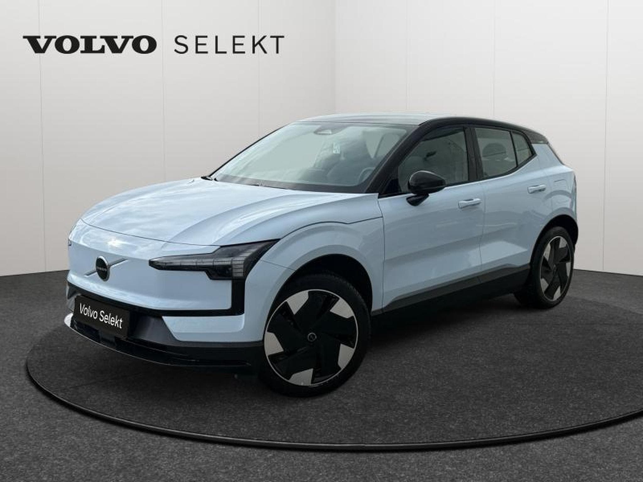 Volvo EX30 Plus Extended Range / Electrique (2024) - Foto 1